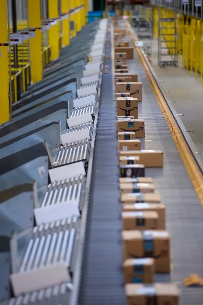 Amazon, il magazziniere robot può rendere l'uomo superfluo