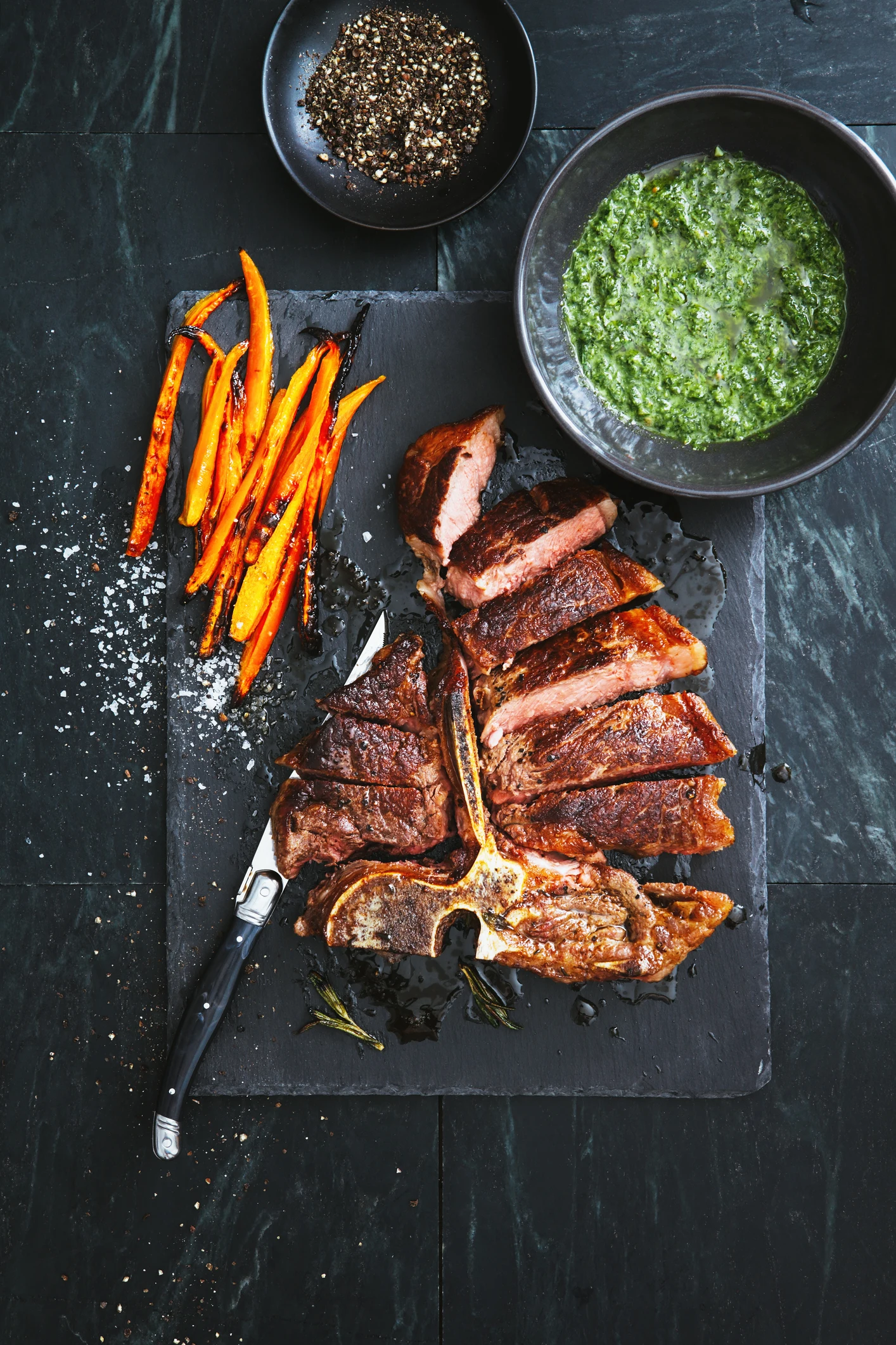 สเต๊กเนื้อชุ่มฉ่ำ หอมกรุ่นกลิ่นกาแฟ