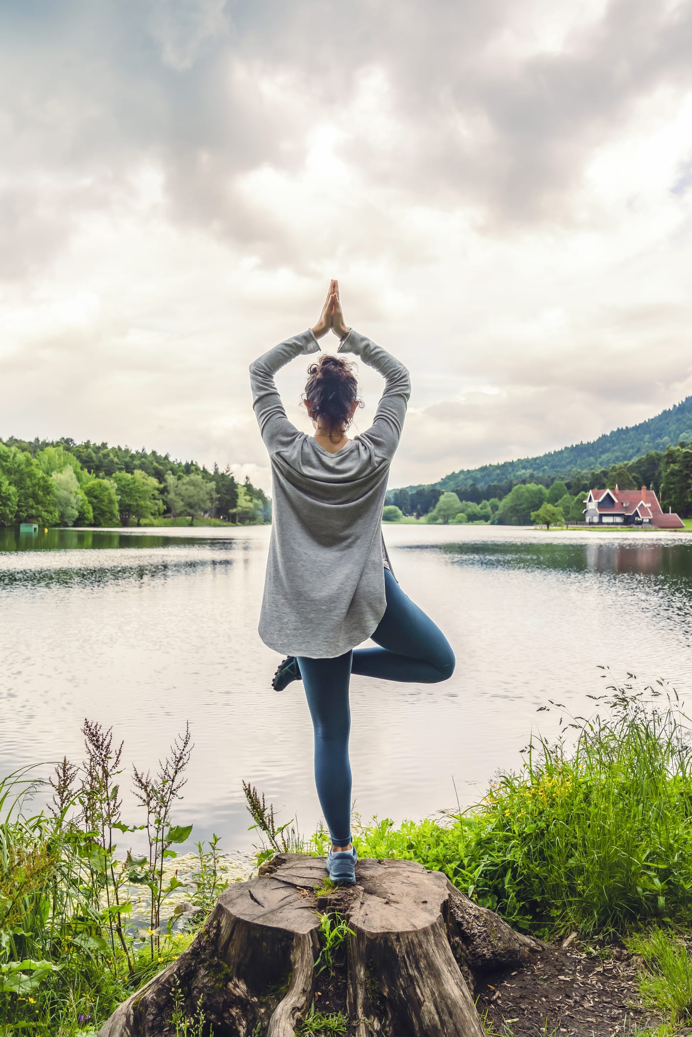 Influencer dello yoga: così la meditazione diventa un prodotto da vendere bene
