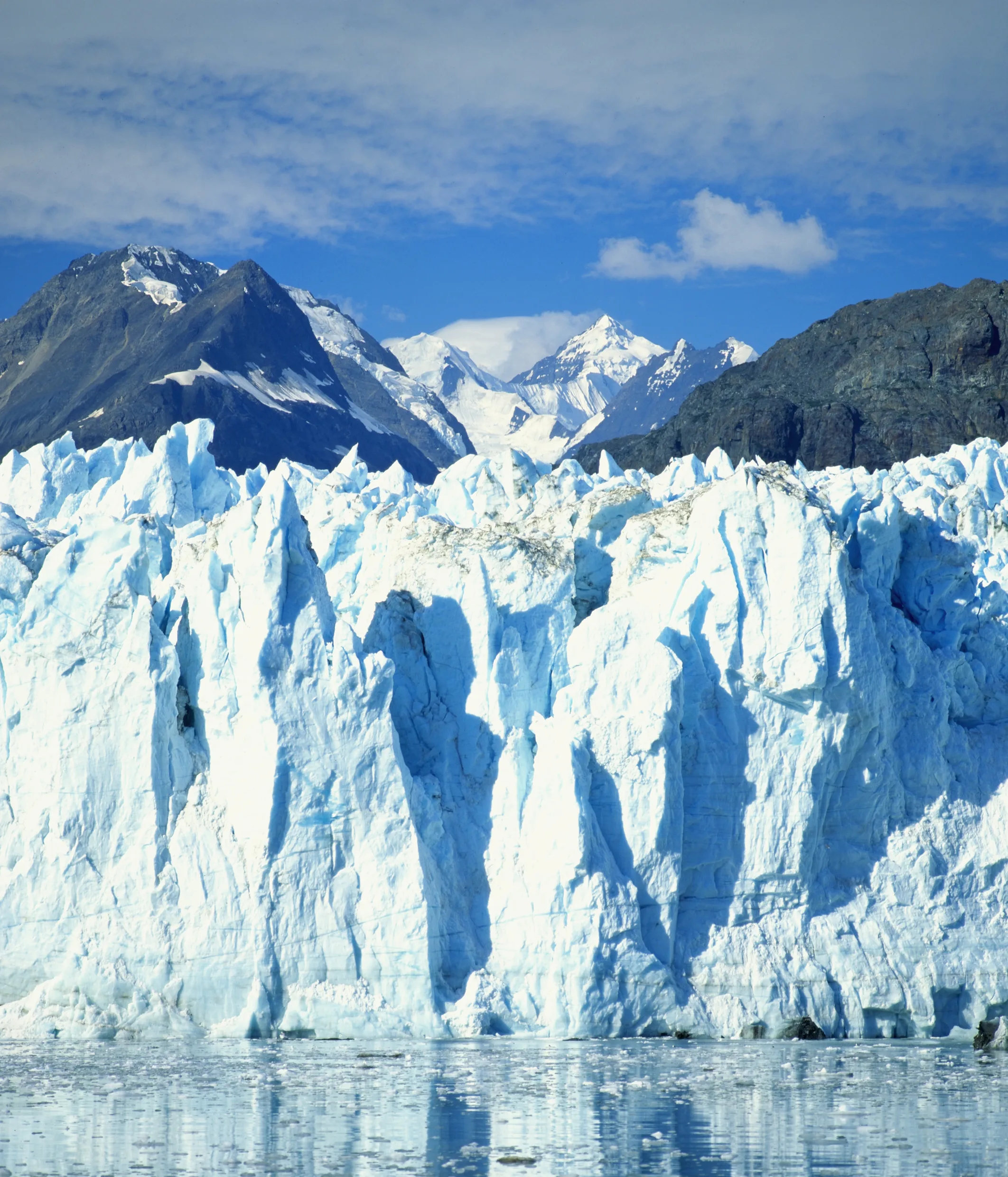 C’è un’isola che vola in Alaska. E no, non è un miraggio