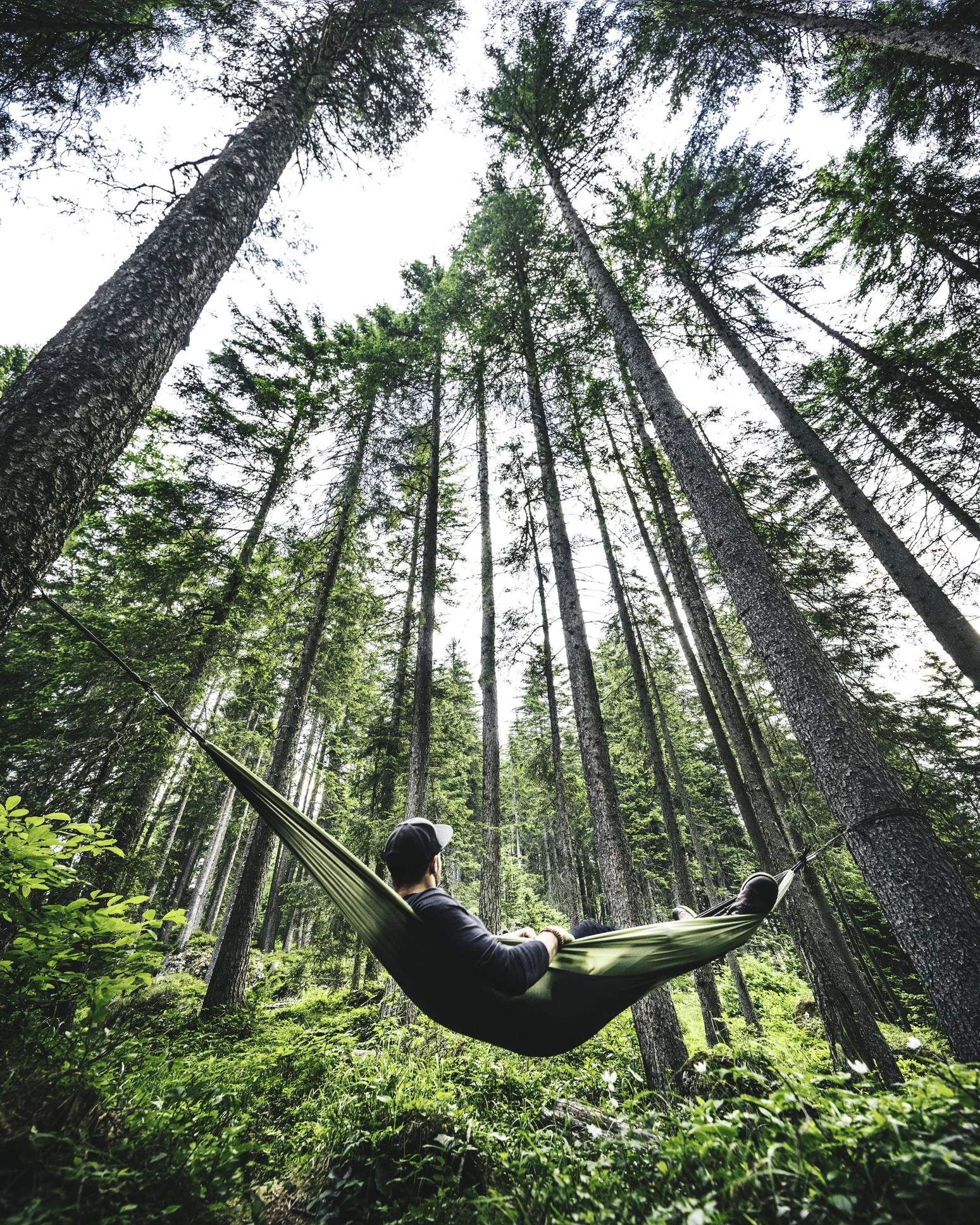 10 Yoga stretches to relieve tension, pain & improve flexibility
