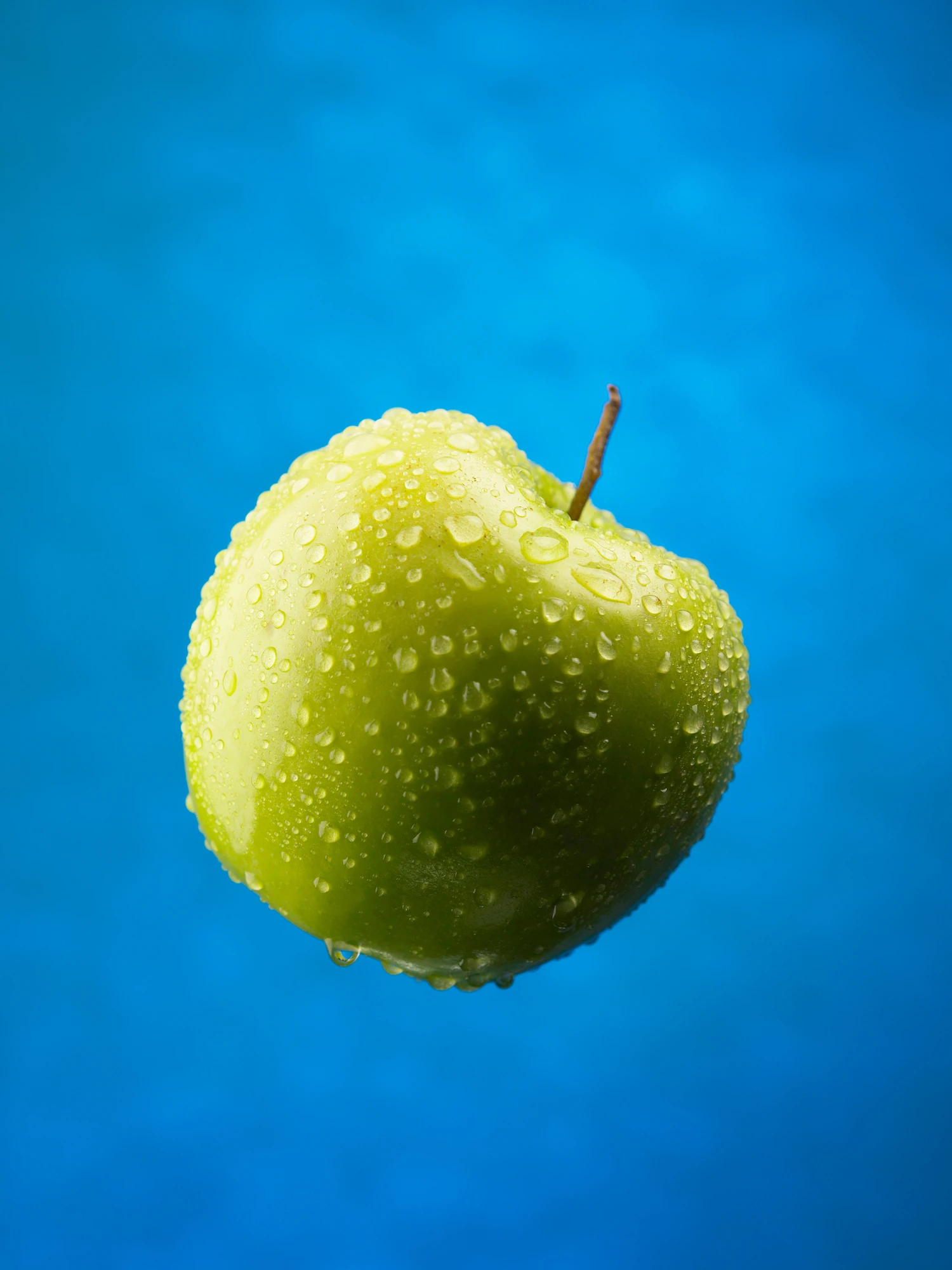 ¿Por qué debes comer una manzana verde en ayunas? Aquí te damos algunas razones saludables