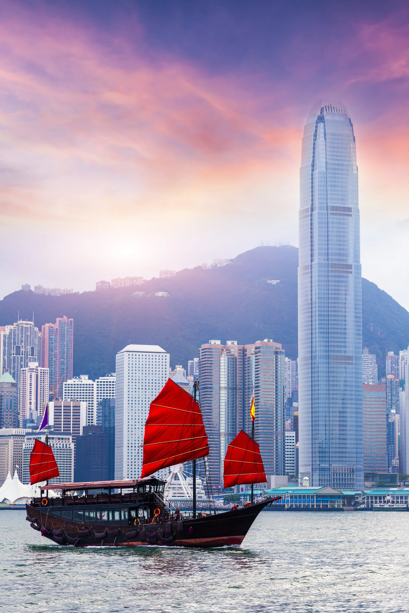 I moved from California to Hong Kong. Here are 8 things that surprised me most.