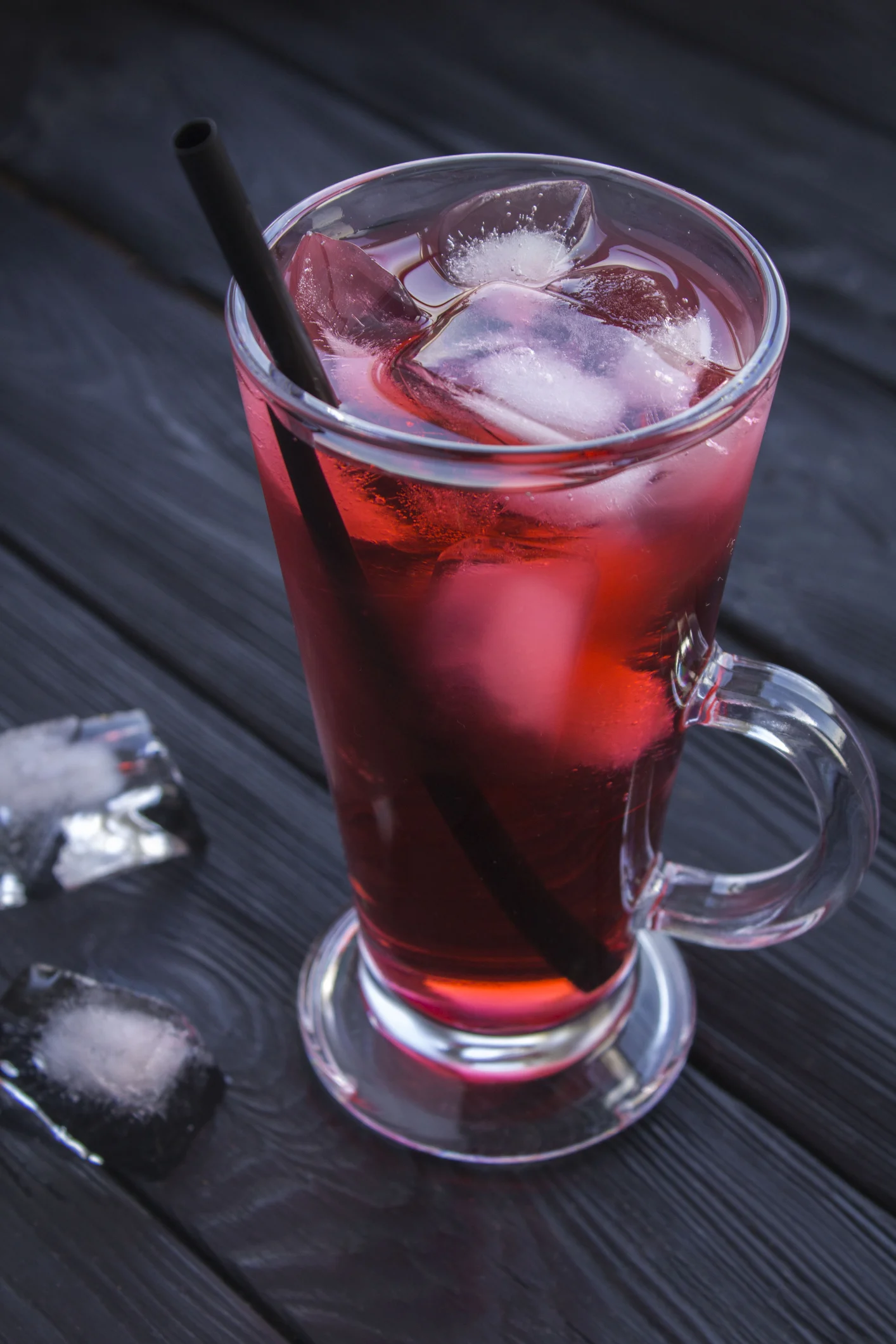 ¿Qué pasa si tomo agua de jamaica todos los días?