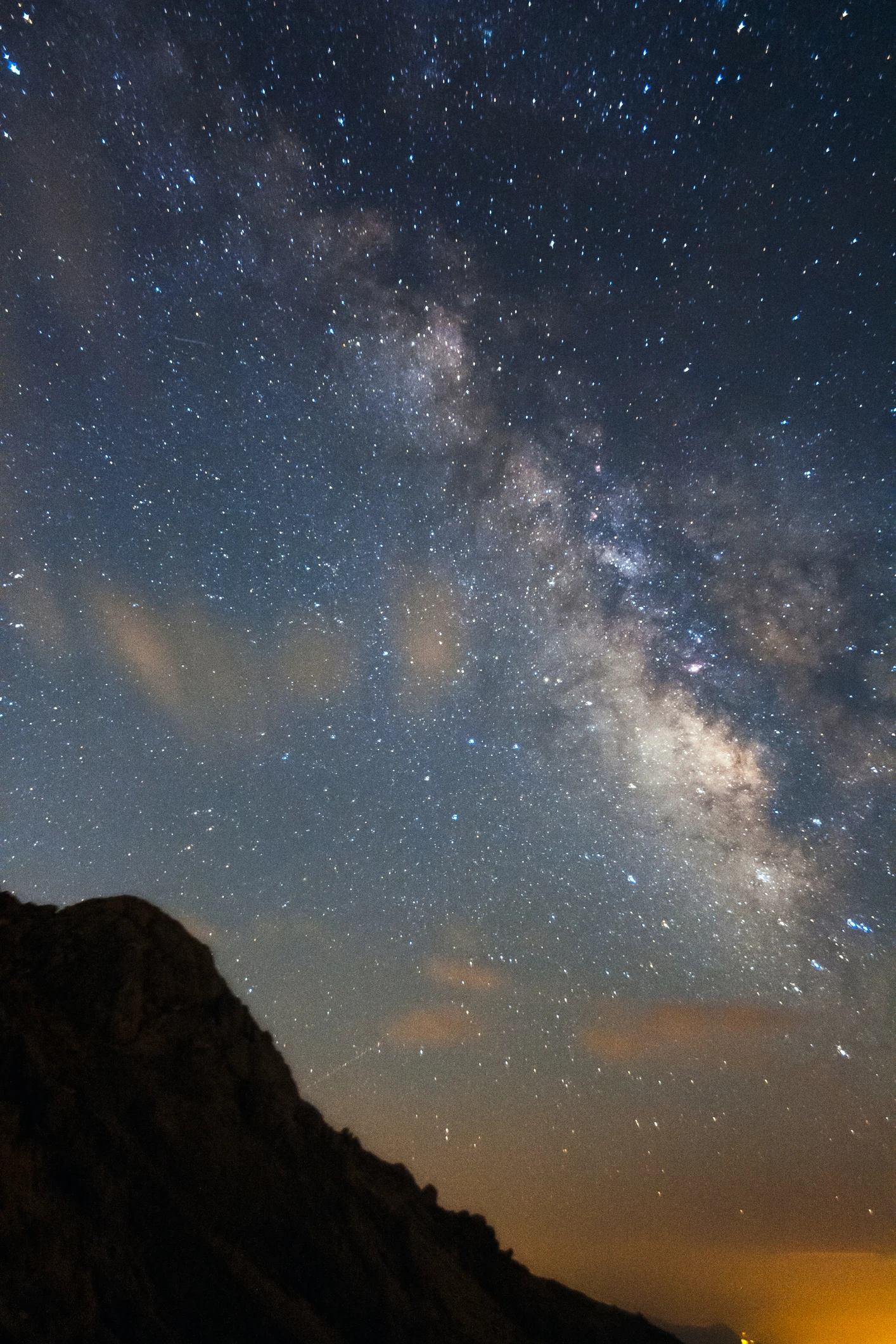 «Γιγαντιαίο μωρό»: Το Hubble εντόπισε πλανήτη με μάζα 9 φορές μεγαλύτερη του Δία