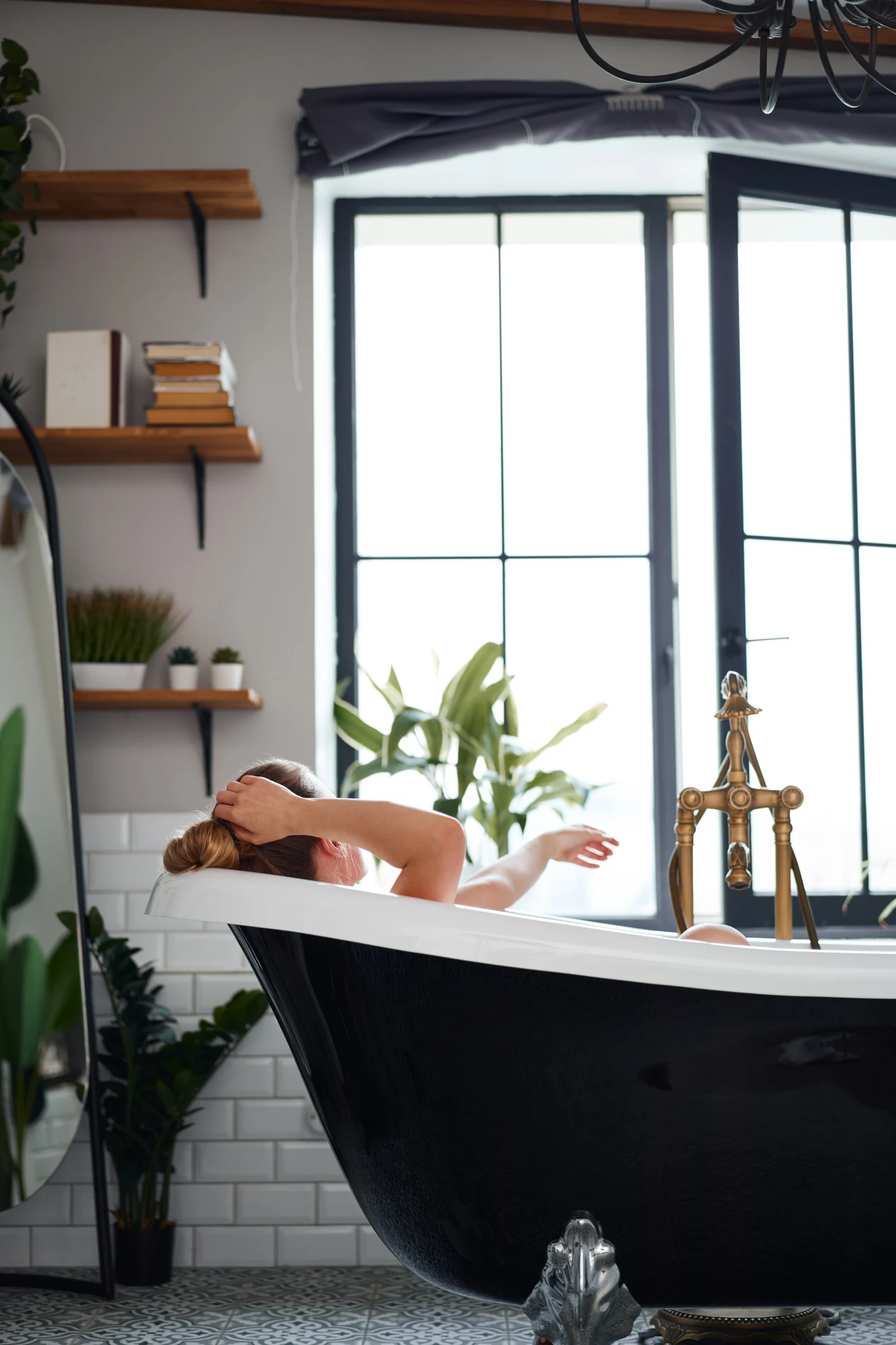 Gli effetti benefici di un bagno caldo per l’organismo: rilassa mente e corpo