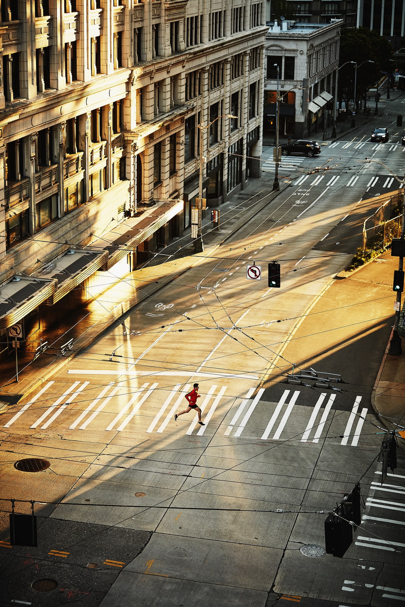 Tập thể dục, thể thao sao để không vượt 'ngưỡng' an toàn?