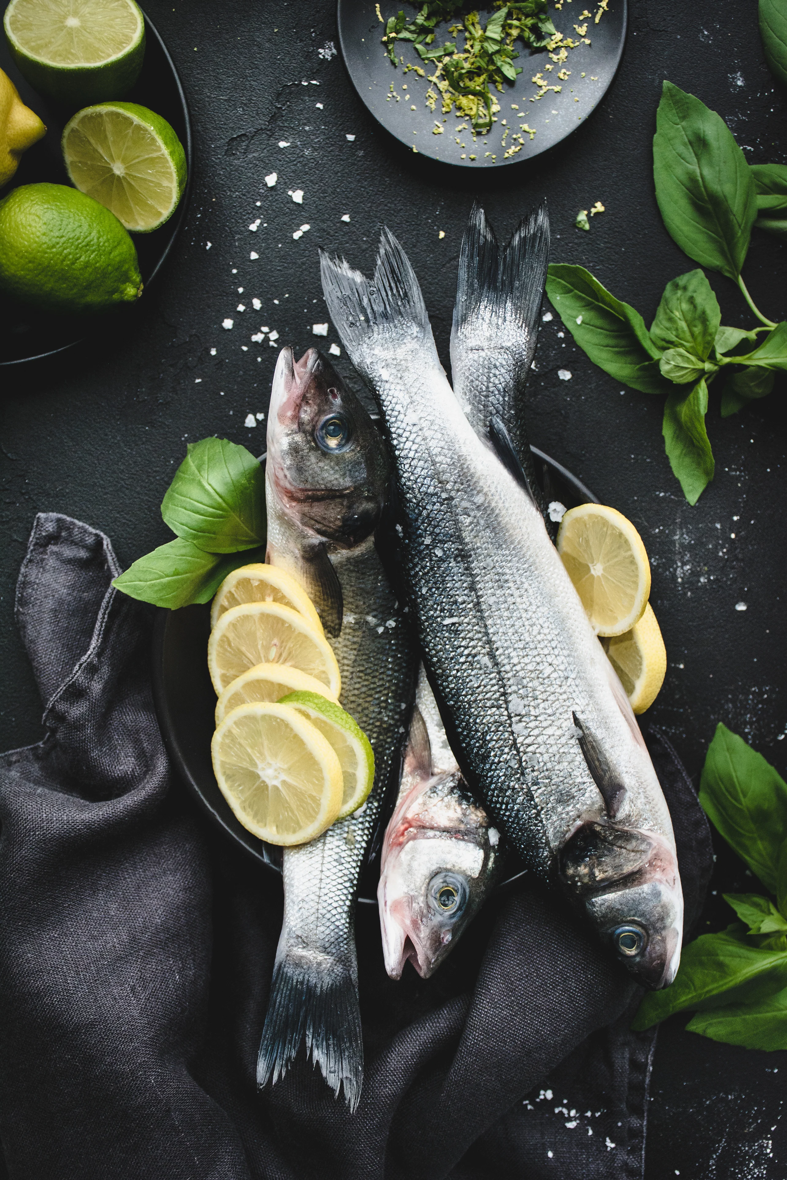 لمظهر أصغر سناً .. خبراء يوصون بتناول هذا الغذاء باستمرار