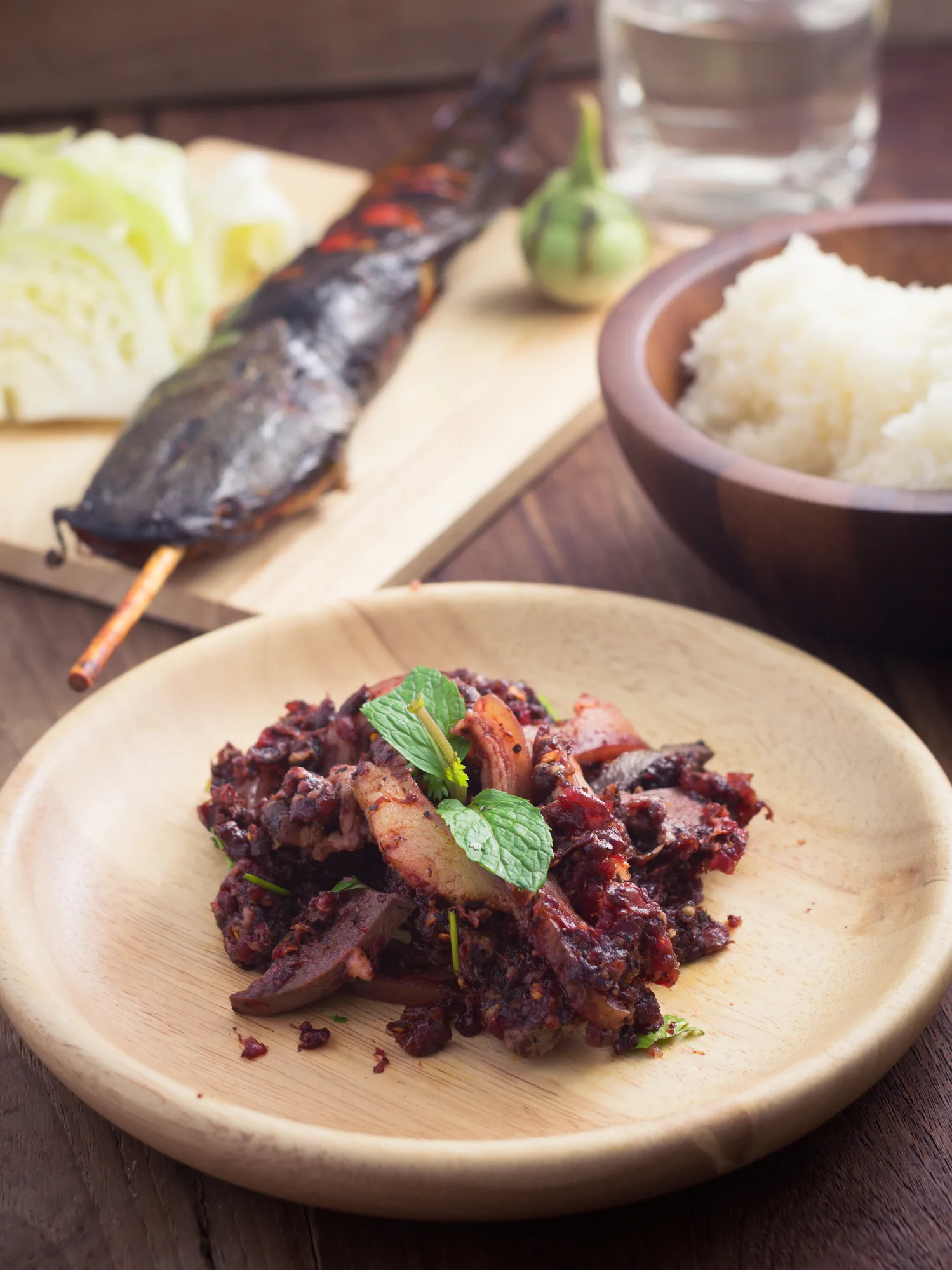 กิ๋นข้าวกันเต๊อะ! แจกพิกัด 6 ร้านอาหารเหนือในกรุงเทพฯ บอกเลยว่าลำขนาดเจ้า!