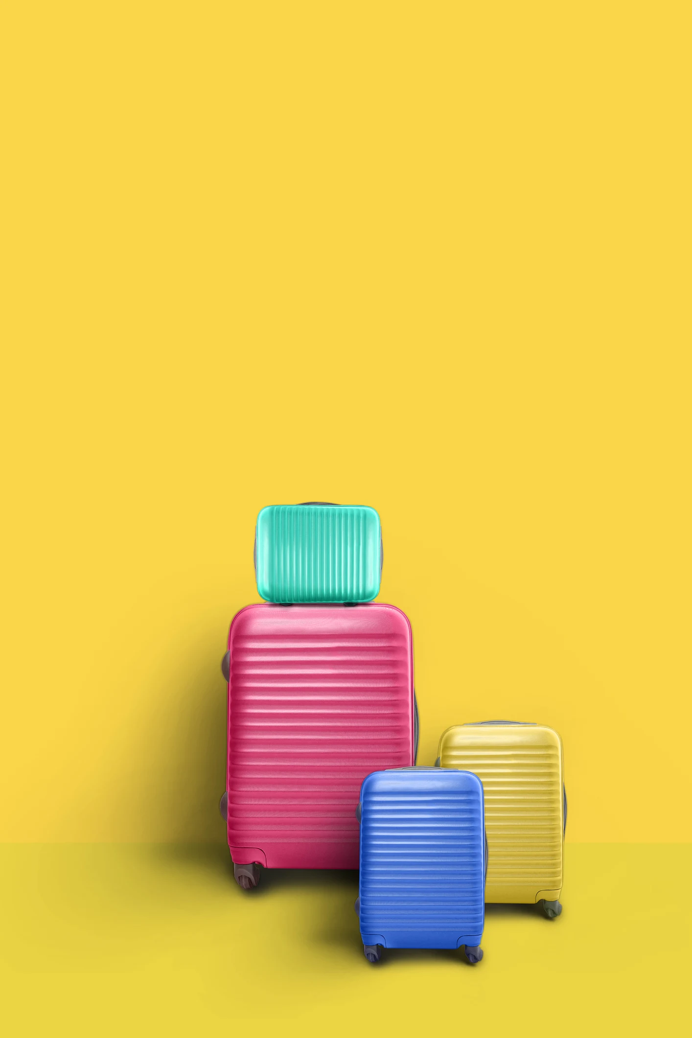 Suitcase packing - stop rolling and start using wrinkle-free 'folding' method