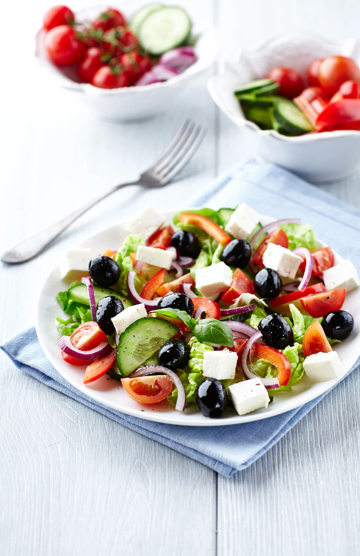 The perfect work lunch: How to make a tasty Greek salad in a jar