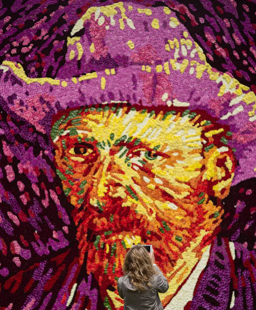 Cuando se encuentra un Van Gogh dentro de otro: descubren un nuevo autorretrato del pintó holandés en el revés de un cuadro