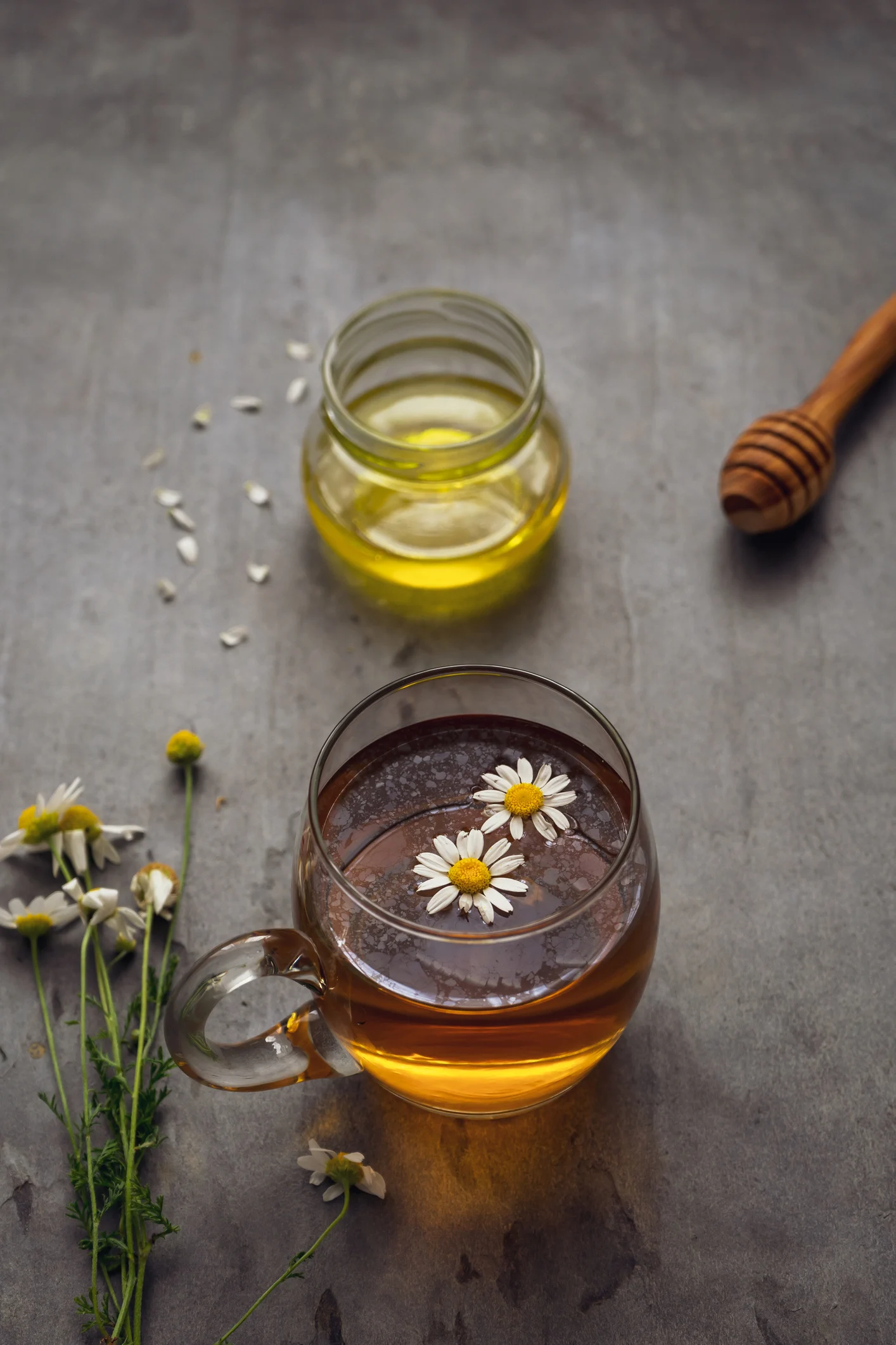 فوائد مذهلة لتناول البابونج الساخن بانتظام.. تعرف عليها