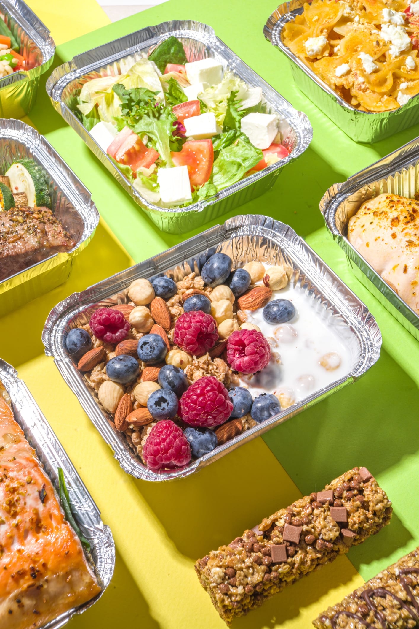 働く人の15%は「週の半分、ランチ抜き」 節約のため我慢