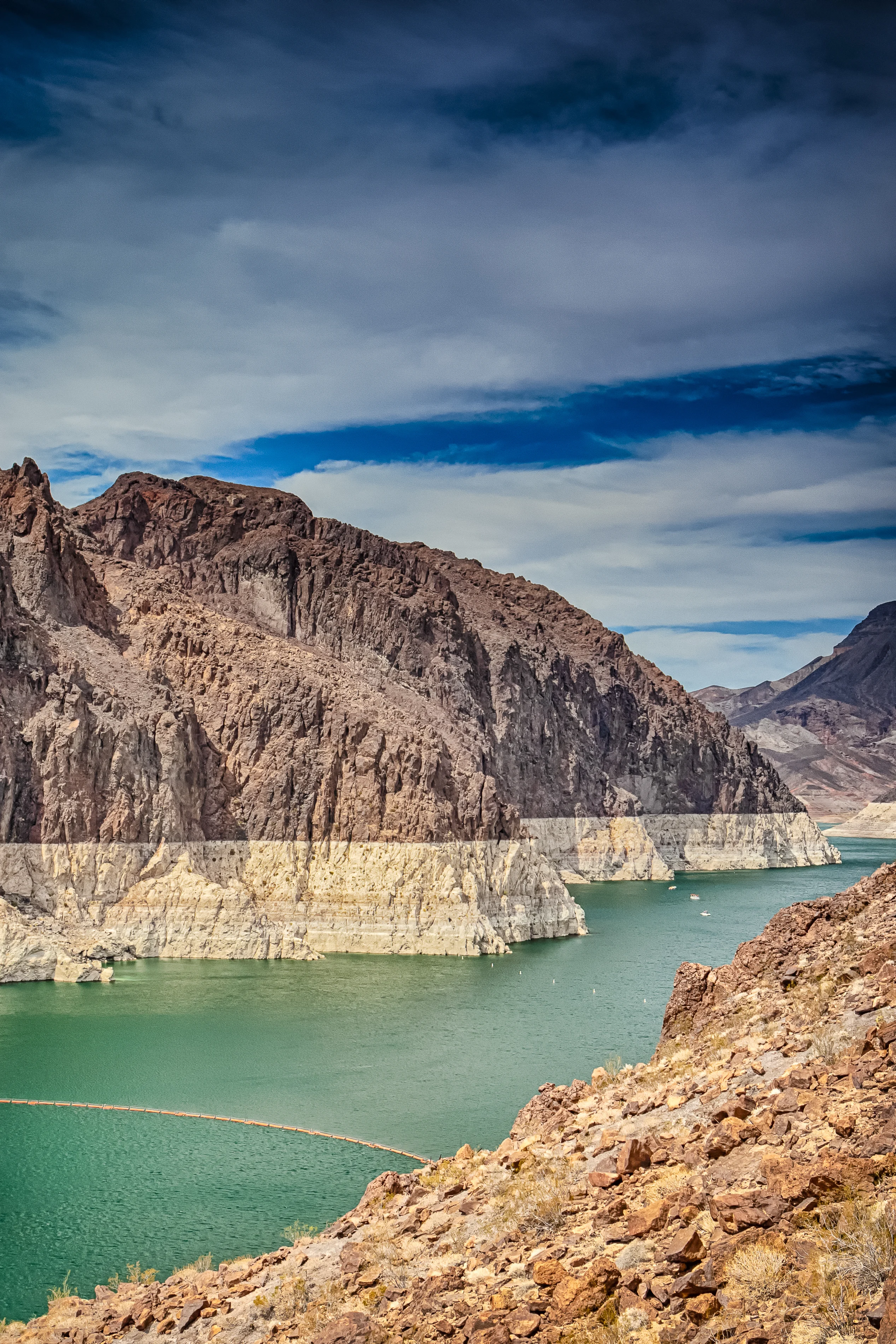 Lake Mead findings: World War II-era boat emerges from shrinking lake