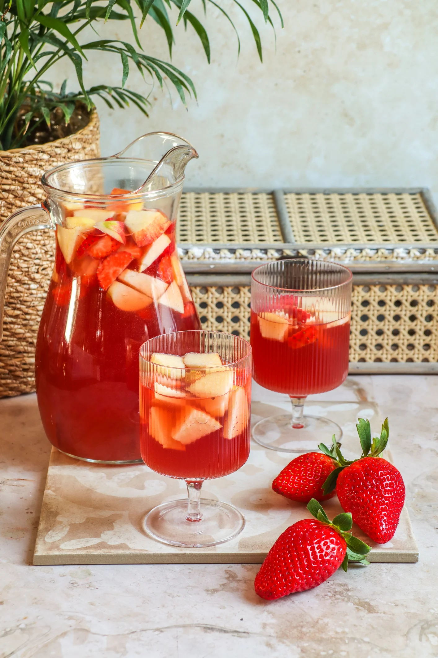 Sangria: the perfect boozy Spanish drink for your summer parties