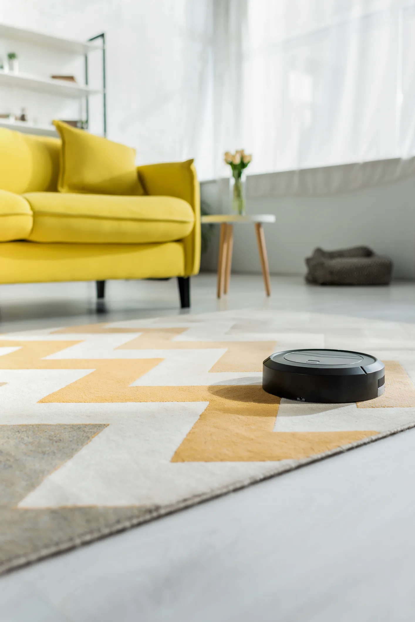 Mách nước chọn robot hút bụi cho hội chị em, ví dày hay lép đều mua được loại ưng ý
