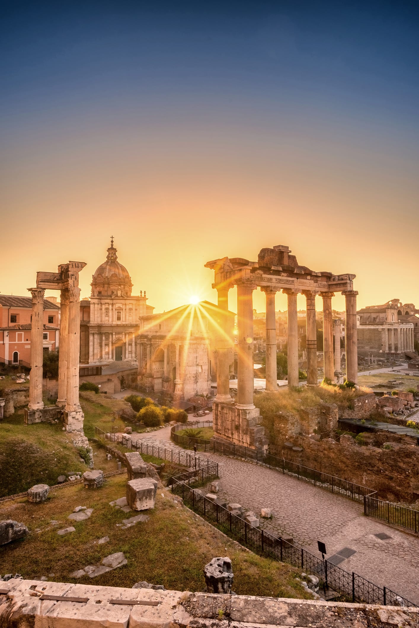 Rarely seen photos of Audrey Hepburn capture her timeless beauty