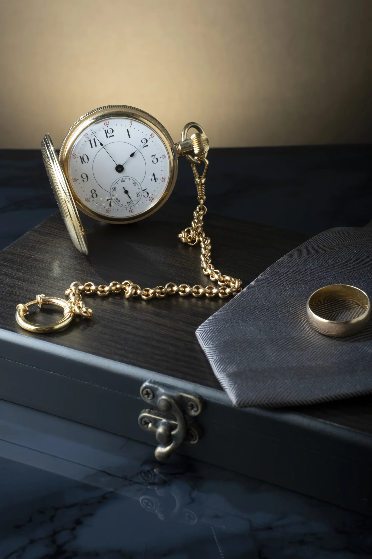 Gold reinigen mit einfachen Hausmitteln