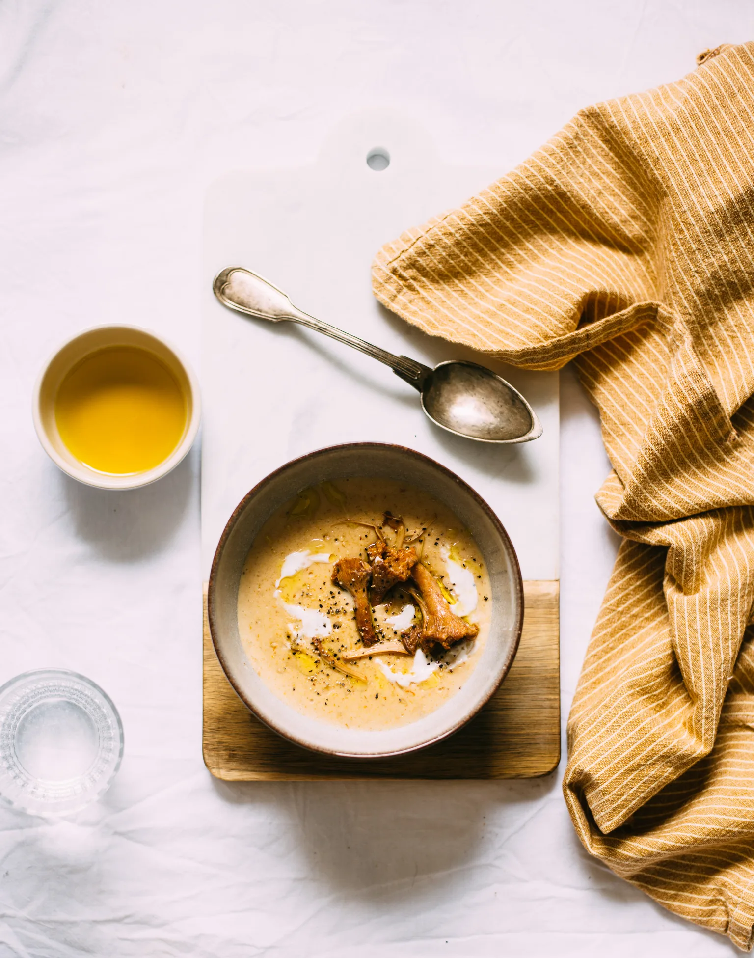 Kinda-creamy mushroom soup