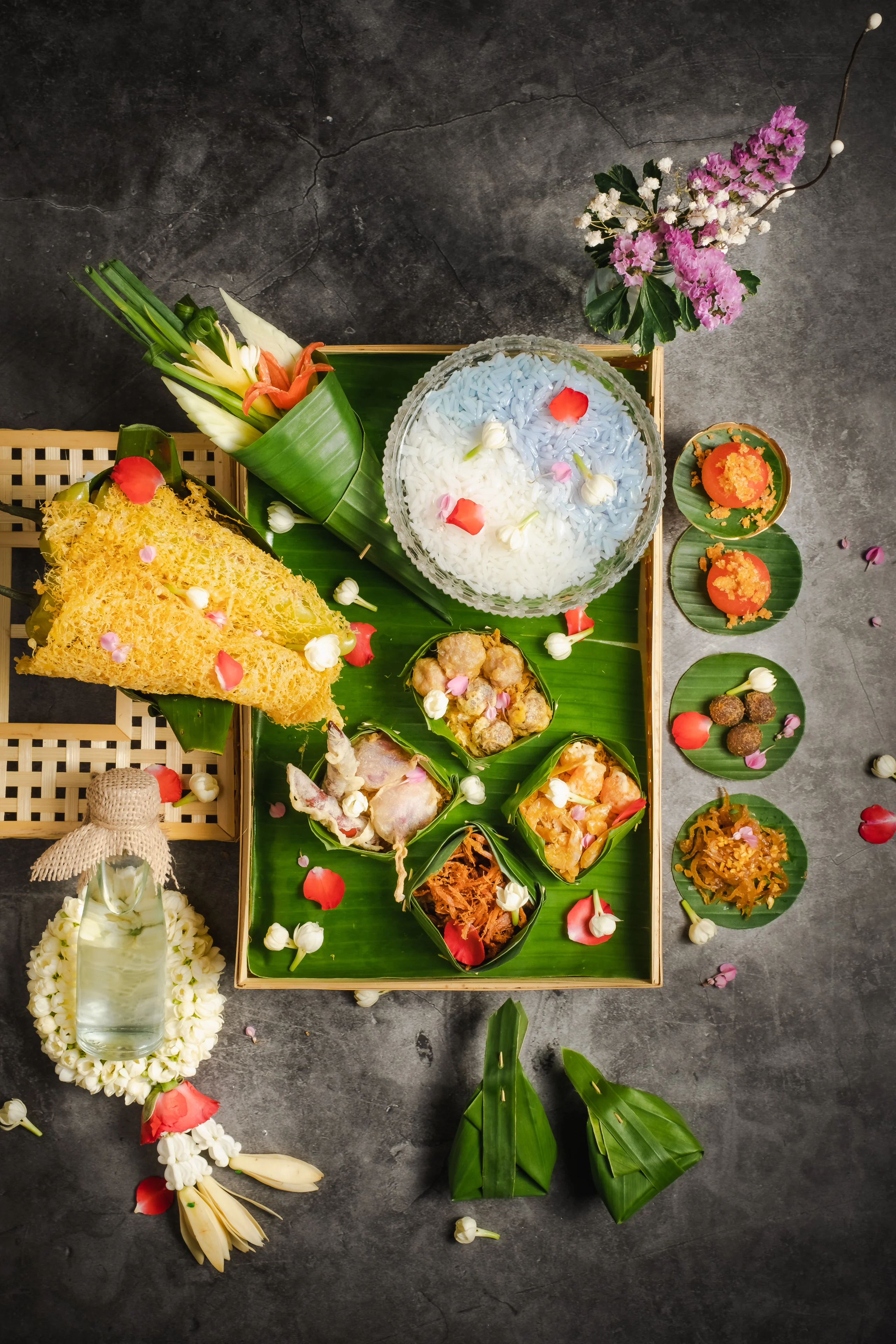 สืบสาน'ข้าวแช่' ตำรับไทยคลายร้อน