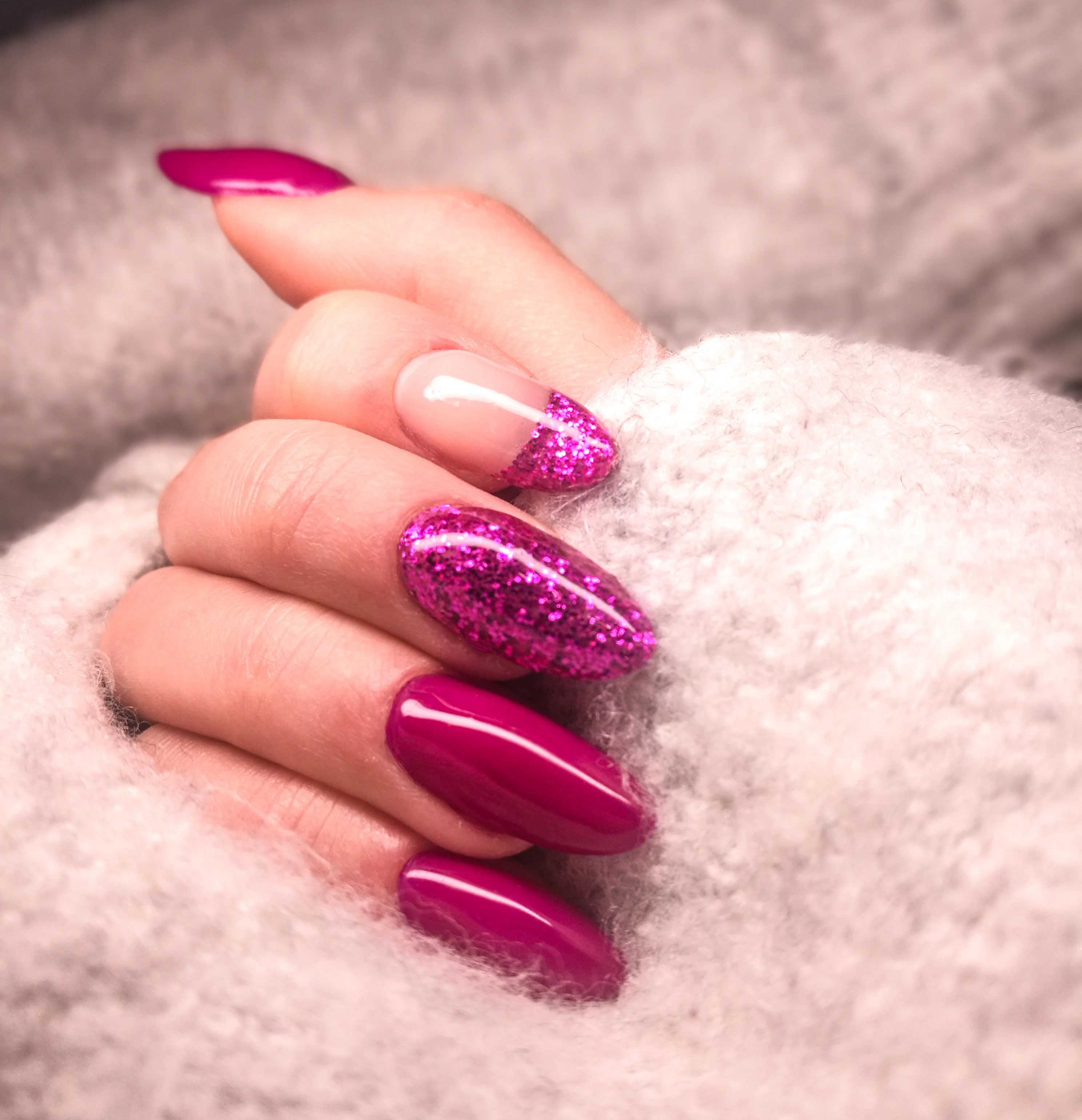 Uñas de gel: descubre si esta técnica de manicura es para ti
