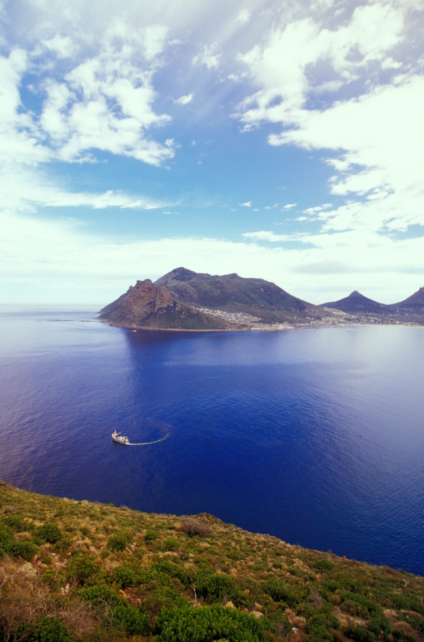 Tight lines! Four lekker saltwater fishing spots in Cape Town