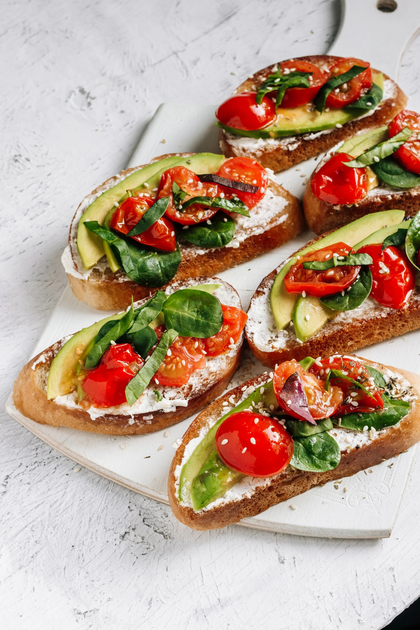 Perfect summery bruschetta – with a garlicky Greek twist