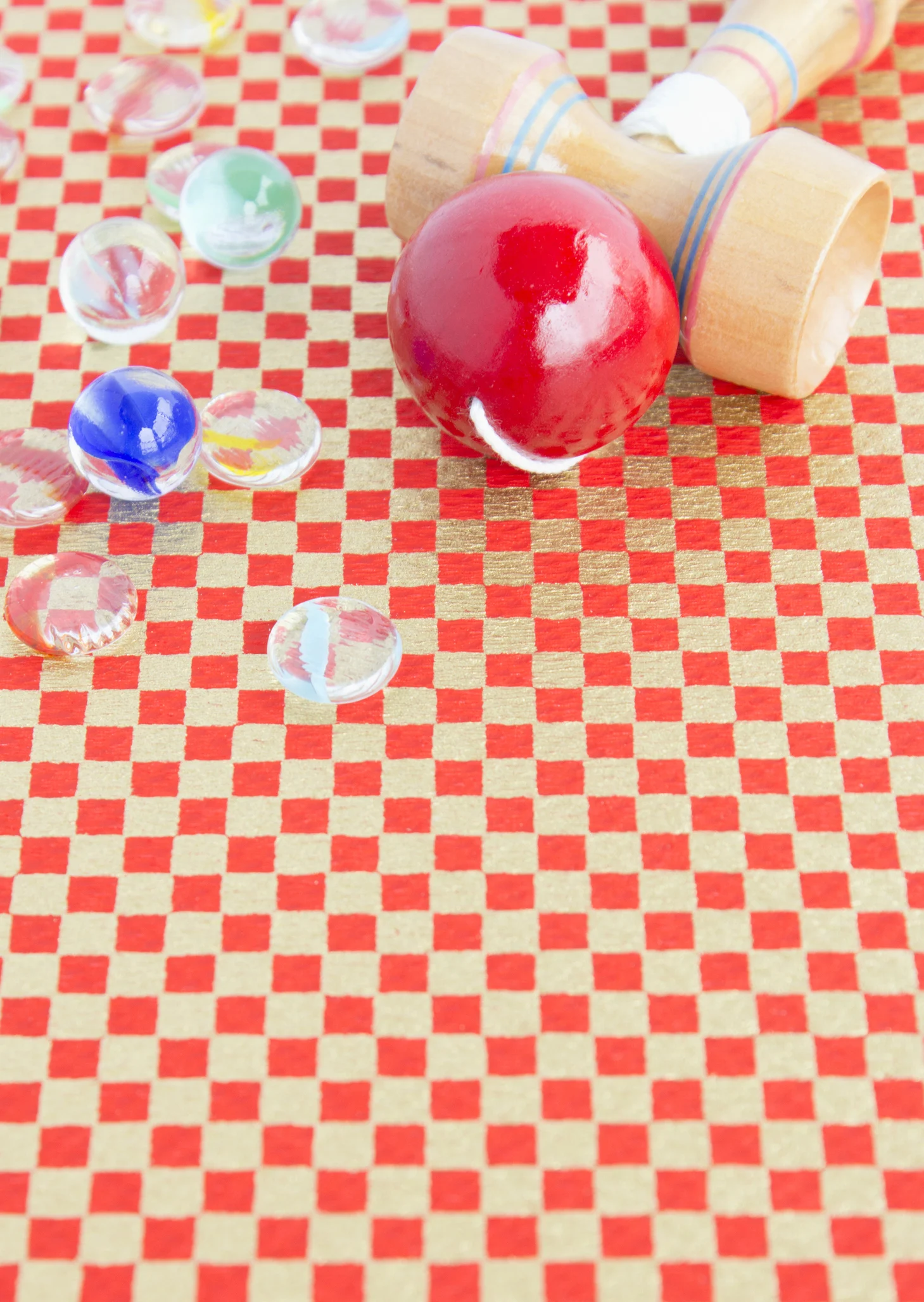 平成生まれの子どもたちも意外とハマる！…「昭和の遊び」で、減らしたい“スクリーンタイム”