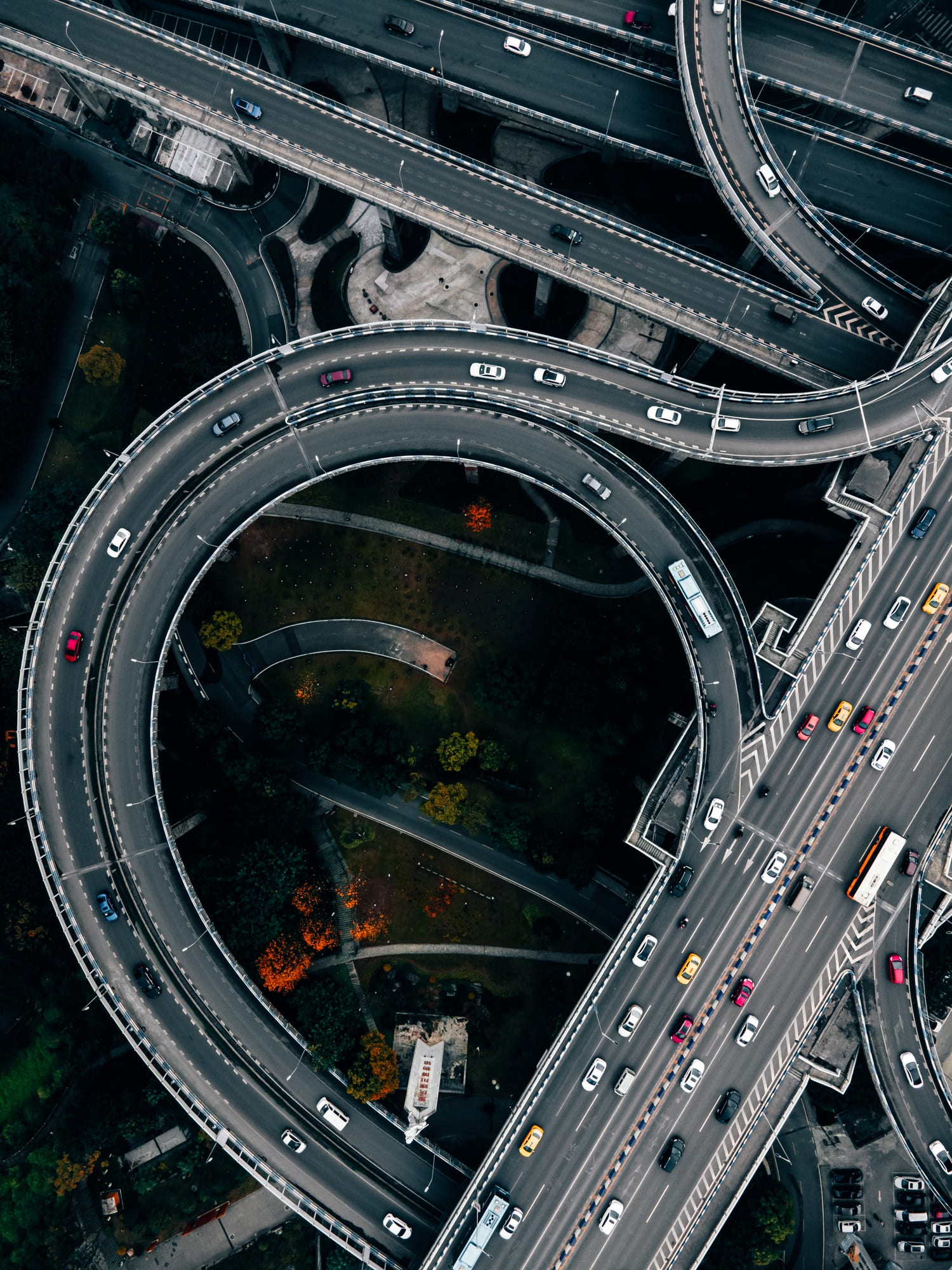 Xe gầm cao dần thống trị thị trường ô tô trong nước?