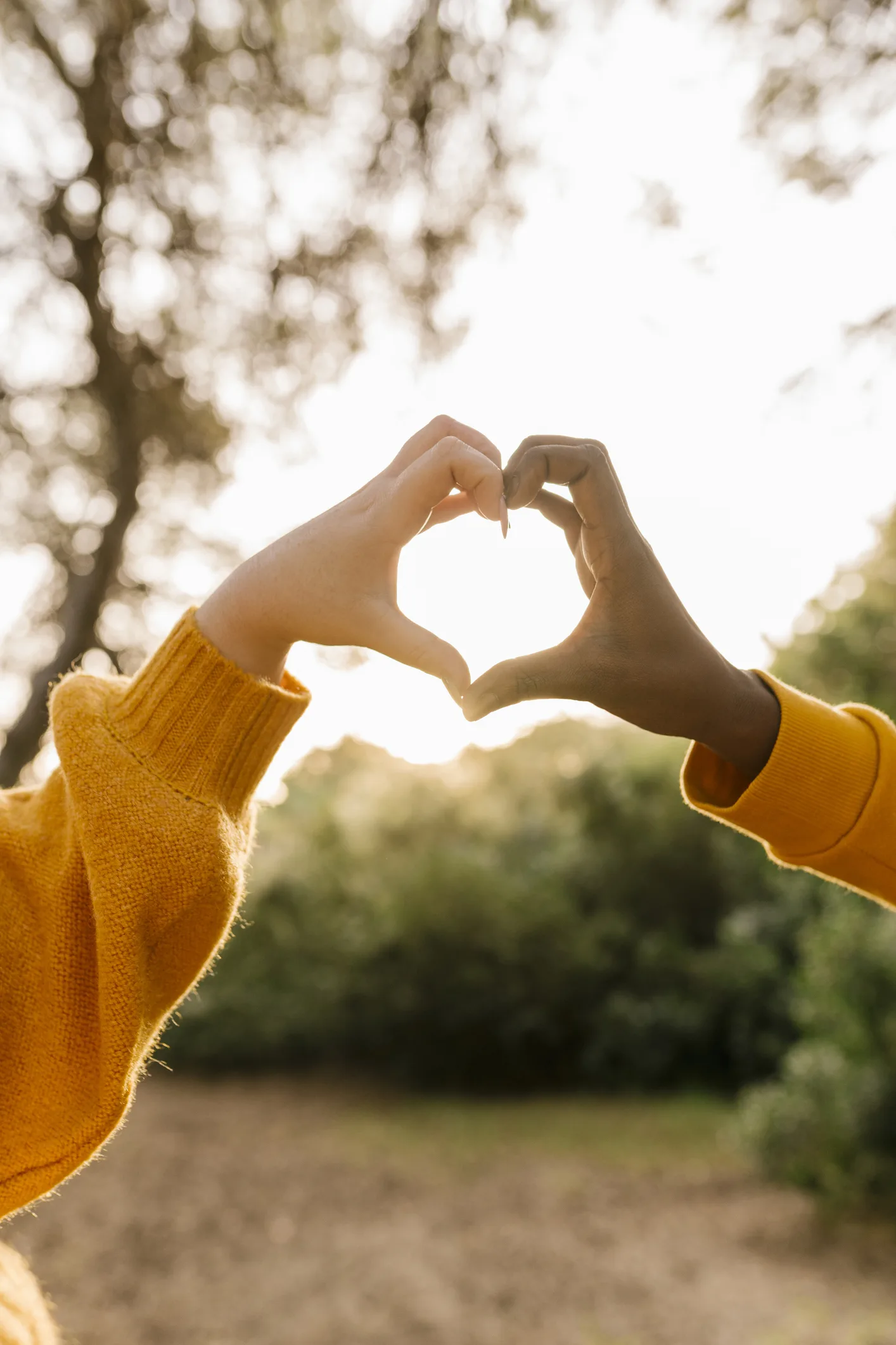 How to date while sober (curious)