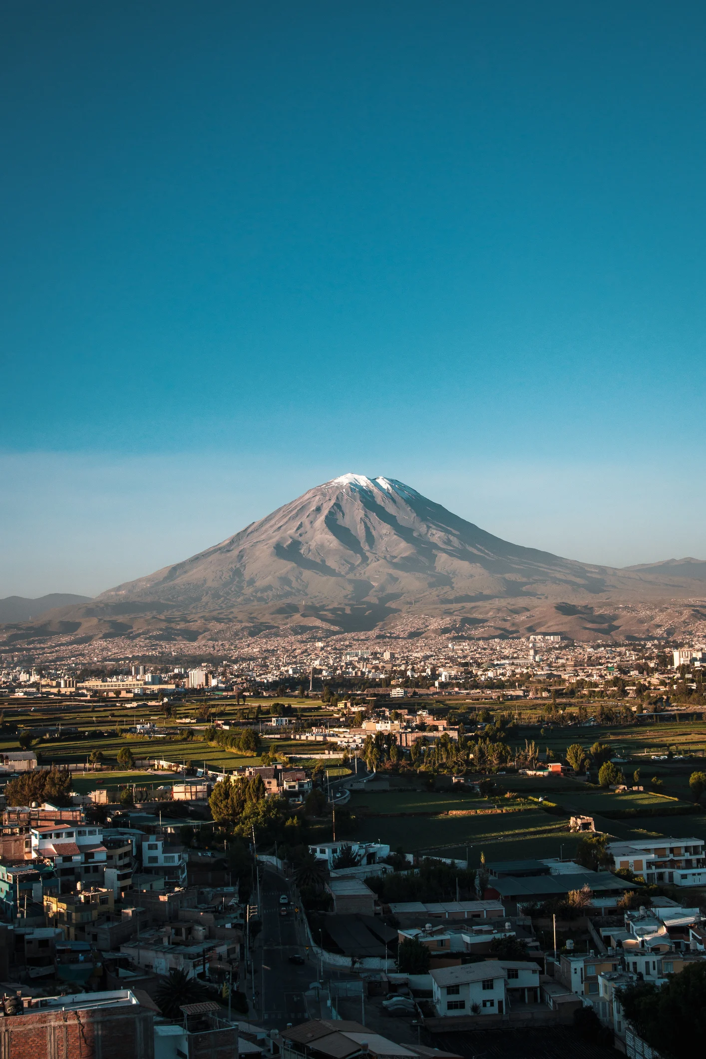 Arequipa, la ciudad blanca que descansa rodeada de volcanes