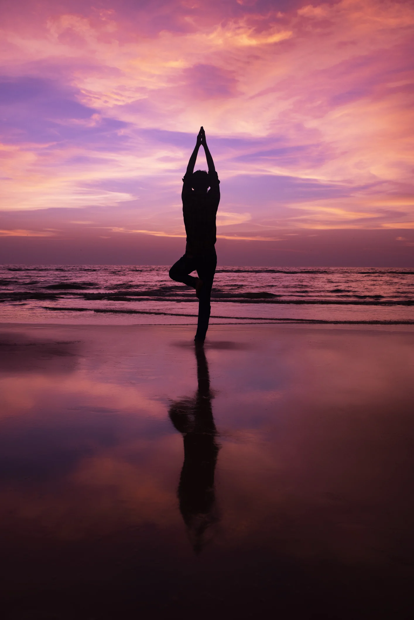 ¿Qué beneficios tiene hacer yoga?