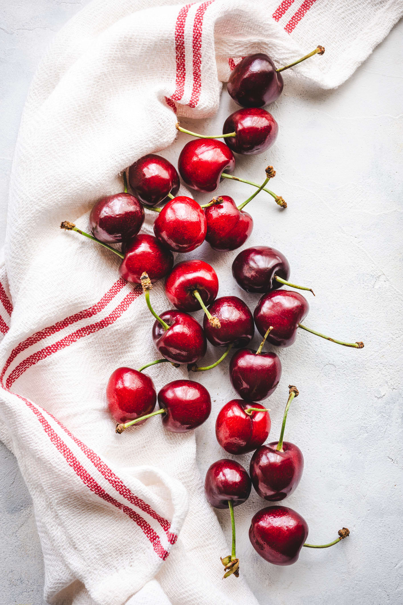 Crostata ricotta e visciole: la ricetta del dolce della tradizione laziale