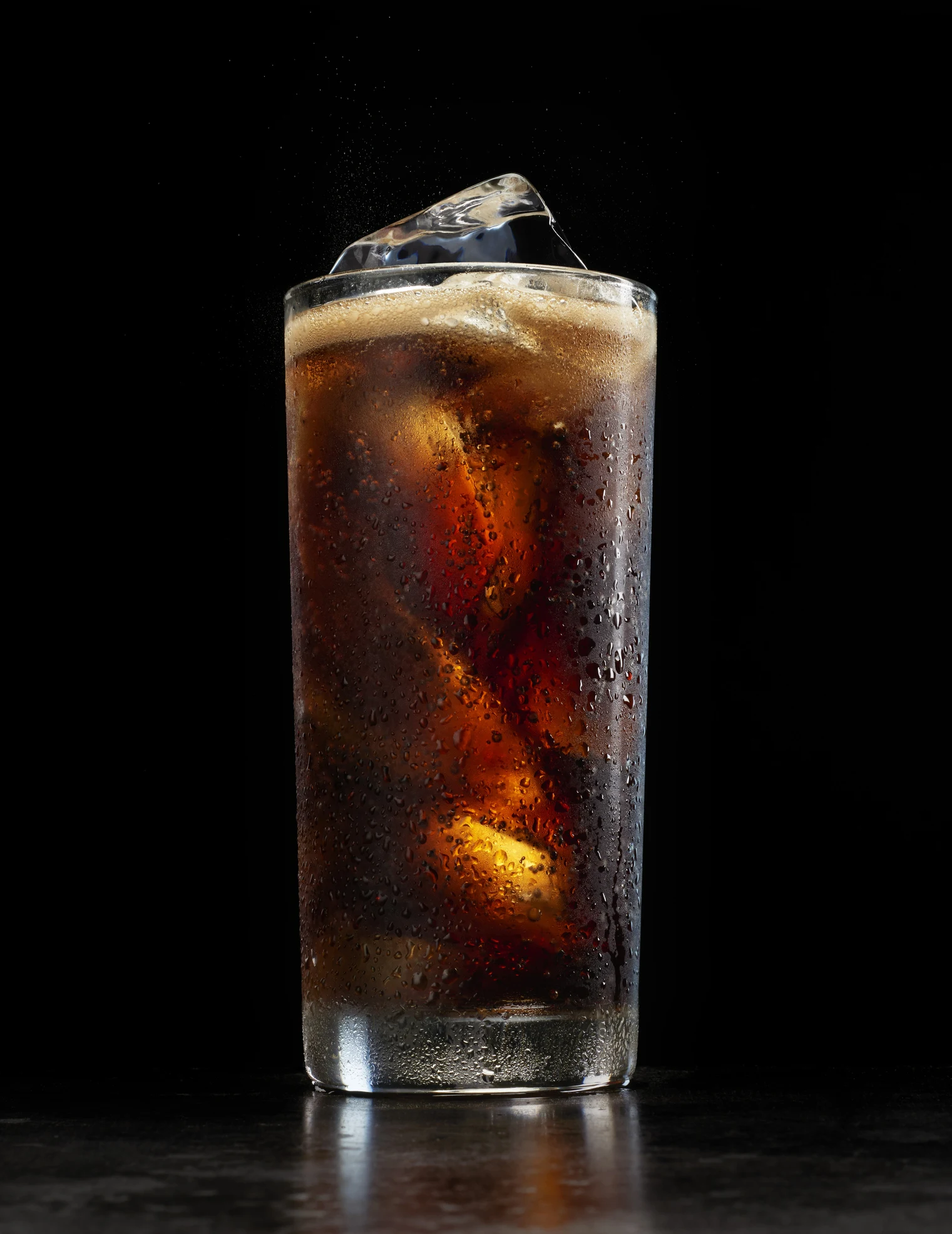 Cola und Co.: Das machen die Getränke wirklich mit deinem Körper