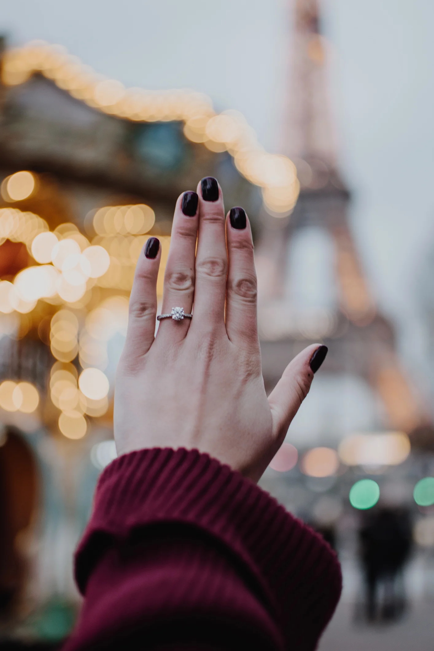 6 sai lầm thường gặp khi chọn nhẫn cầu hôn mà các chàng cần tránh