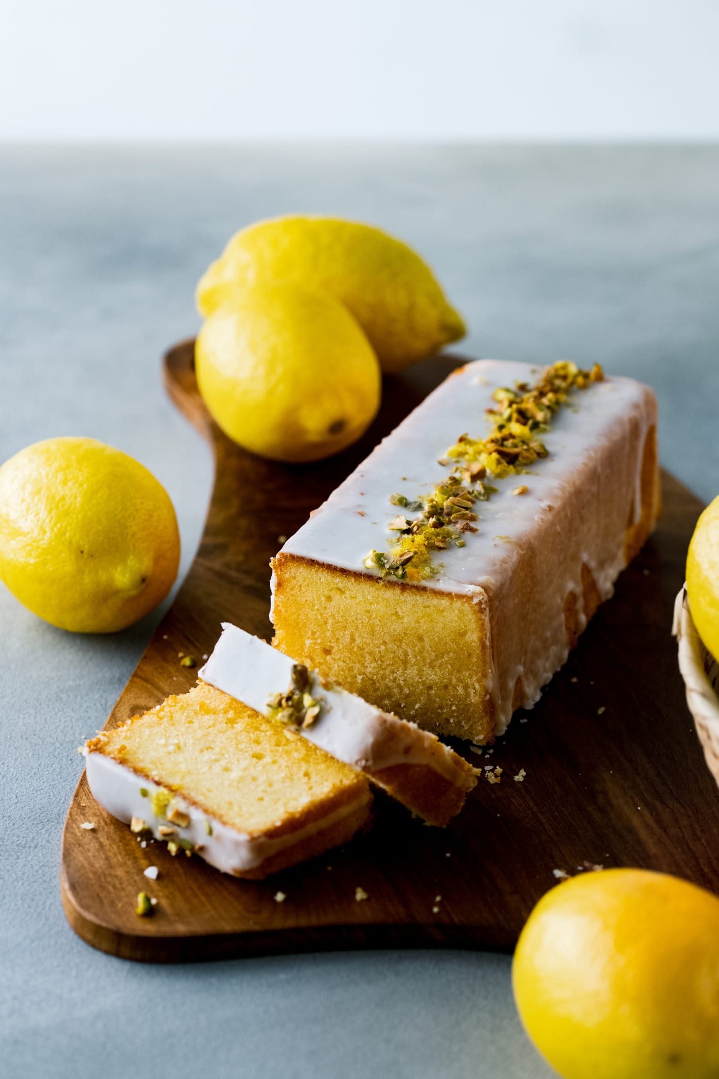 Receta de cake vegano de limón, prepáralo fácilmente sin huevo y sin leche