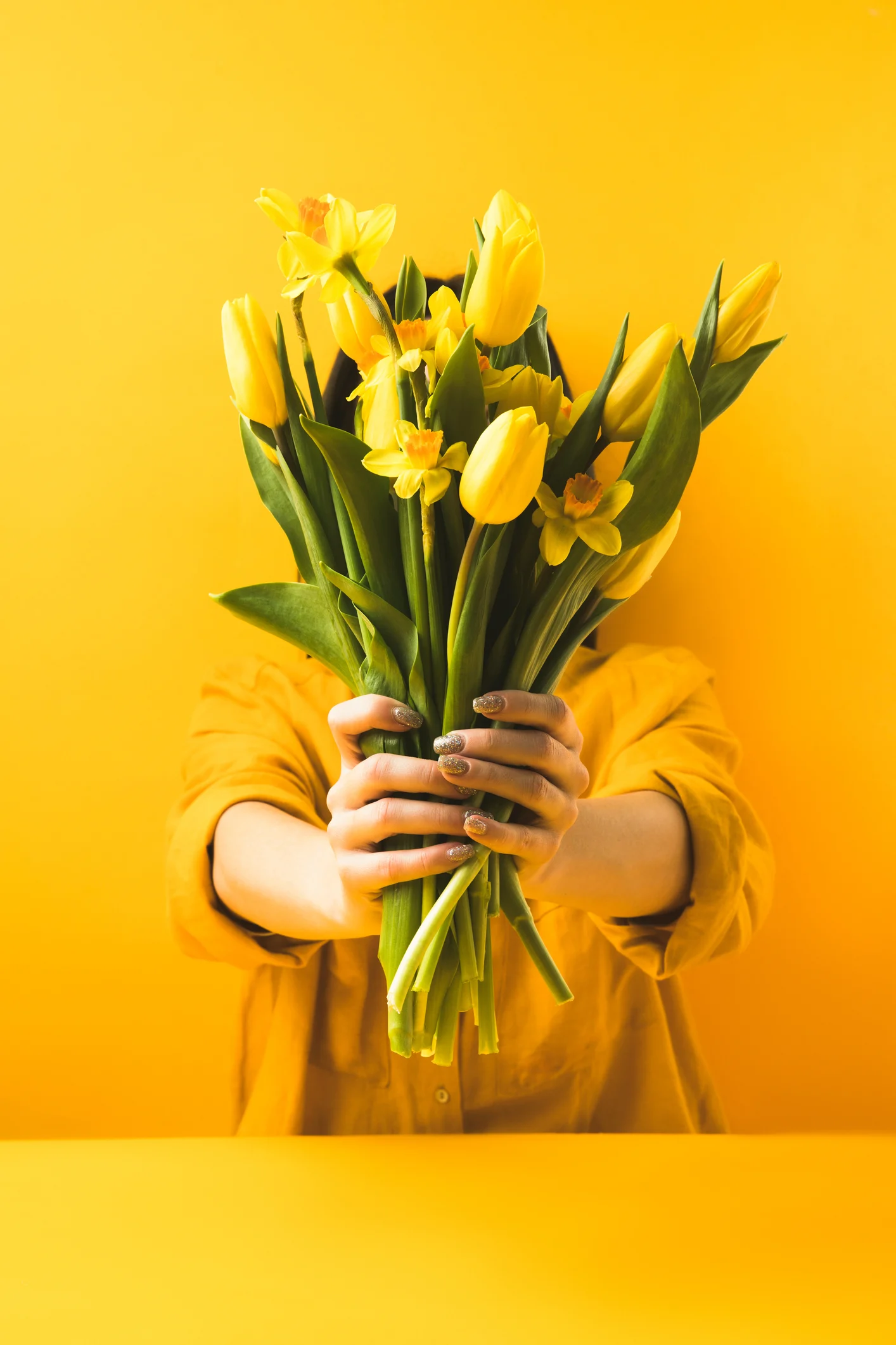 Se verán hermosas: aprende a cultivar tulipanes en un vaso de agua