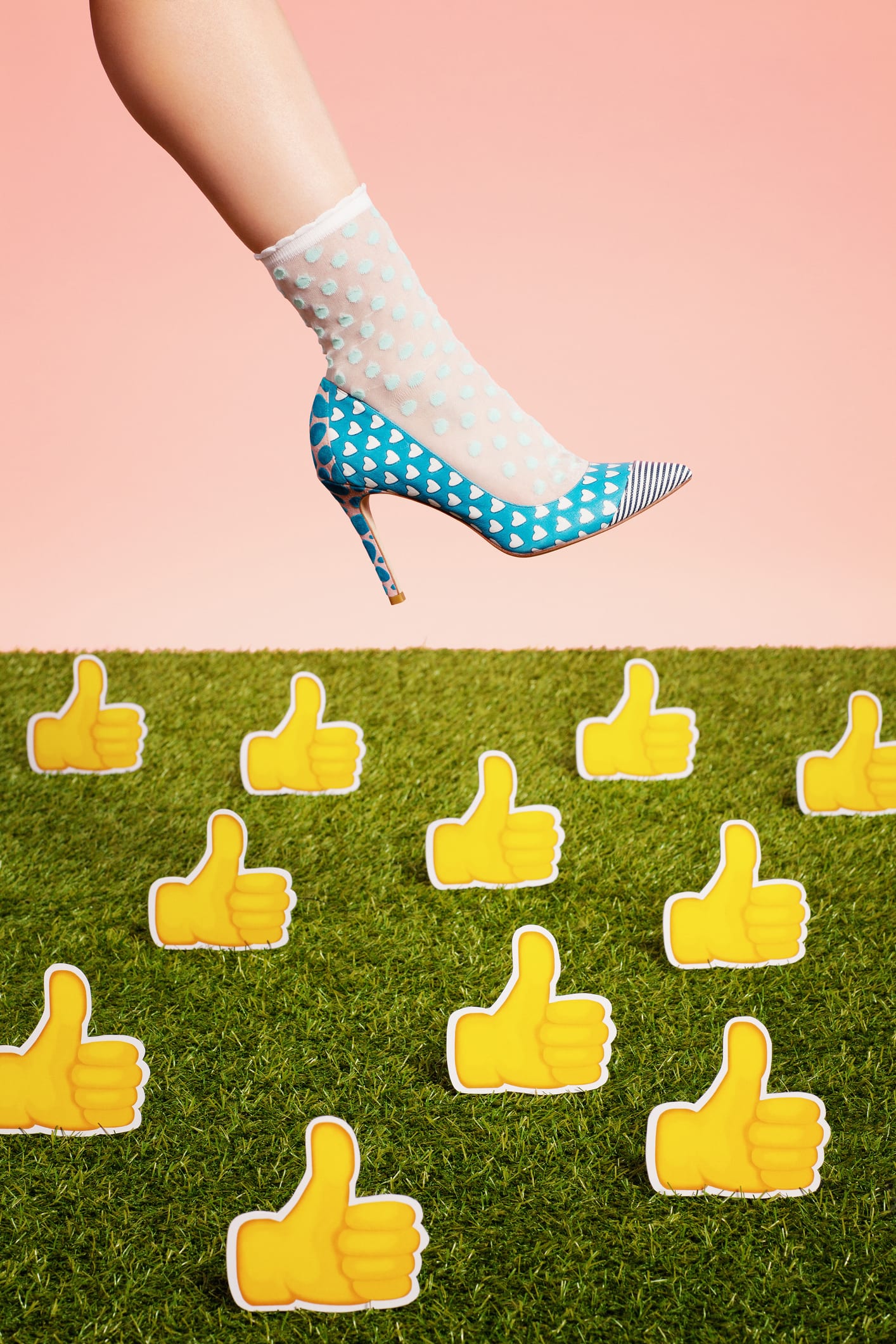 TikTok come Facebook, per i moderatori il lavoro è un incubo