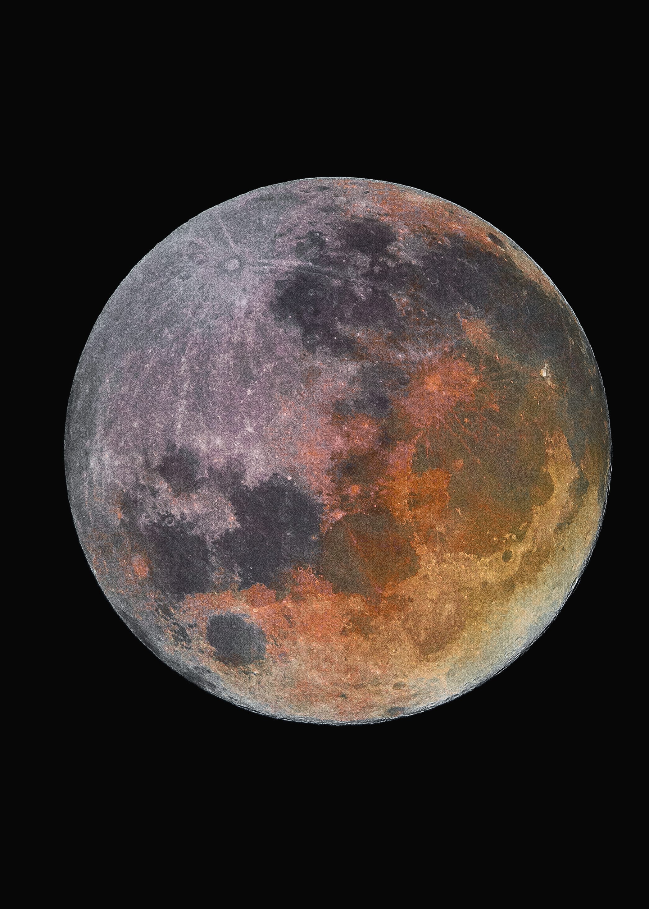 Un razzo non identificato si è schiantato sulla Luna e ha causato uno strano doppio cratere