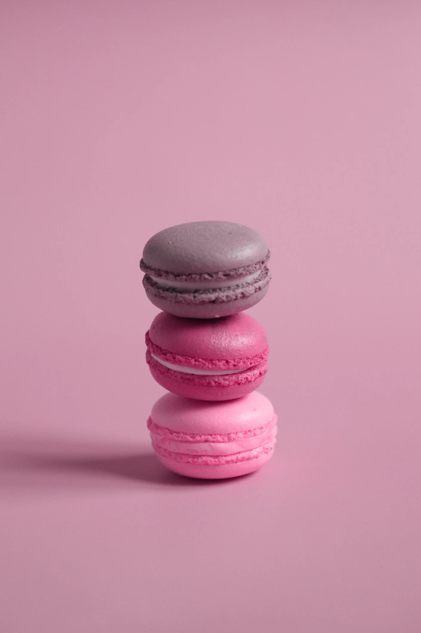 Amaretti, maccheroni e macaron, la storia segreta dei pasticcini di mandorle