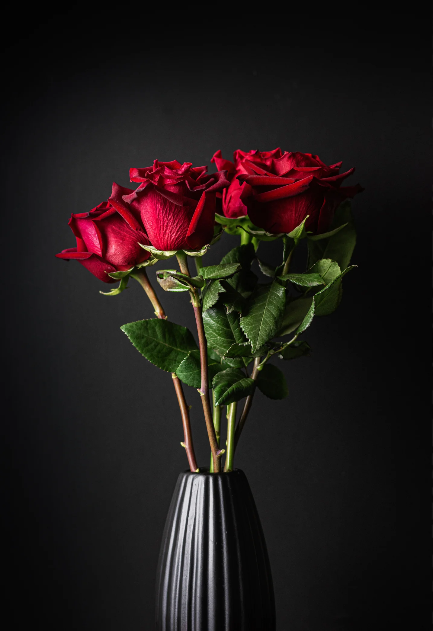 There's no bigger red flag than when a man lovebombs you