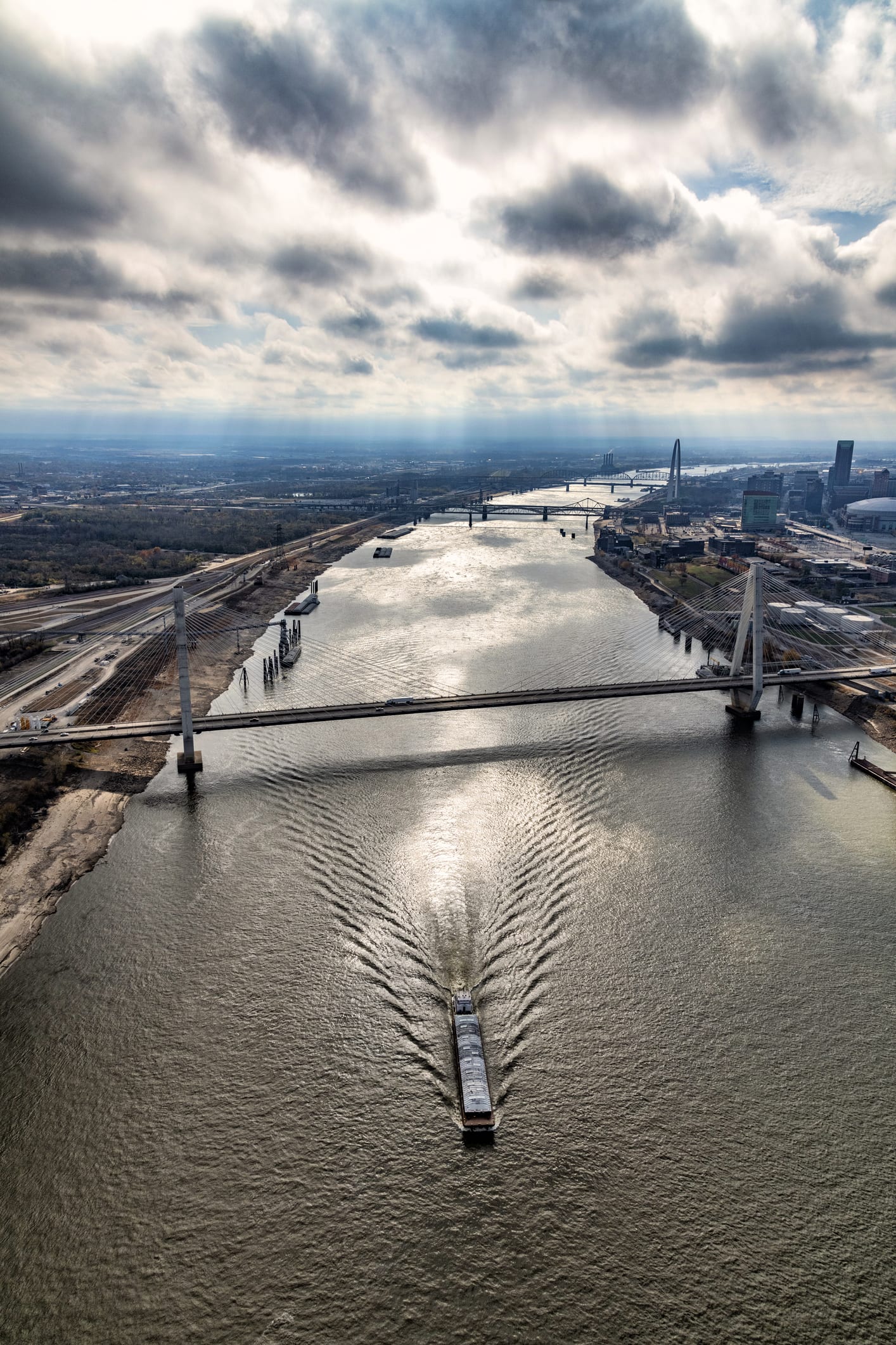 Lo studio: i fiumi del mondo sono pieni di farmaci