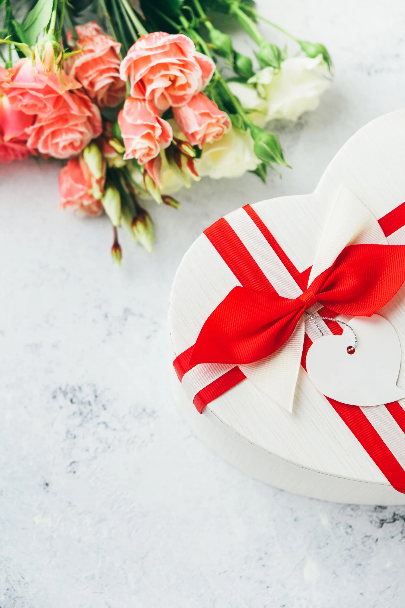 Woman slammed for complaining about boyfriend’s ‘cheap’ handmade Valentine’s Day gift