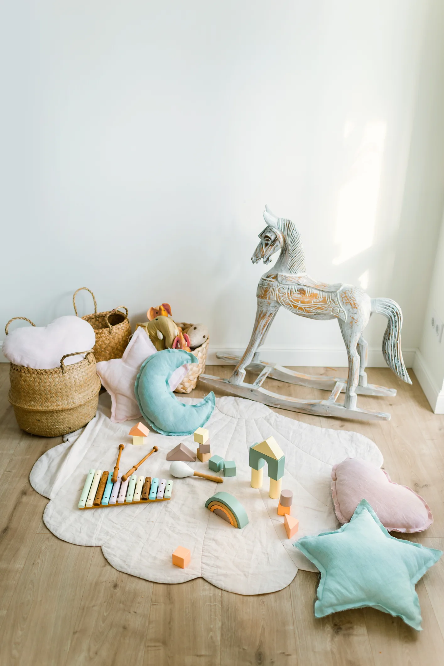 'My sister refuses to babysit because she hates kids - I think she's selfish'