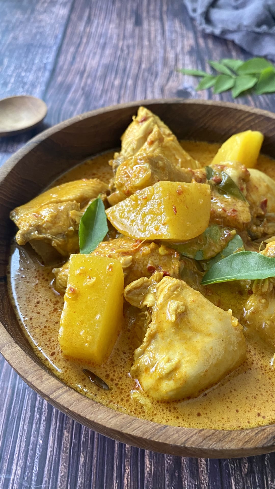 Pollo al curry, checa la receta perfecta para preparar este delicioso platillo