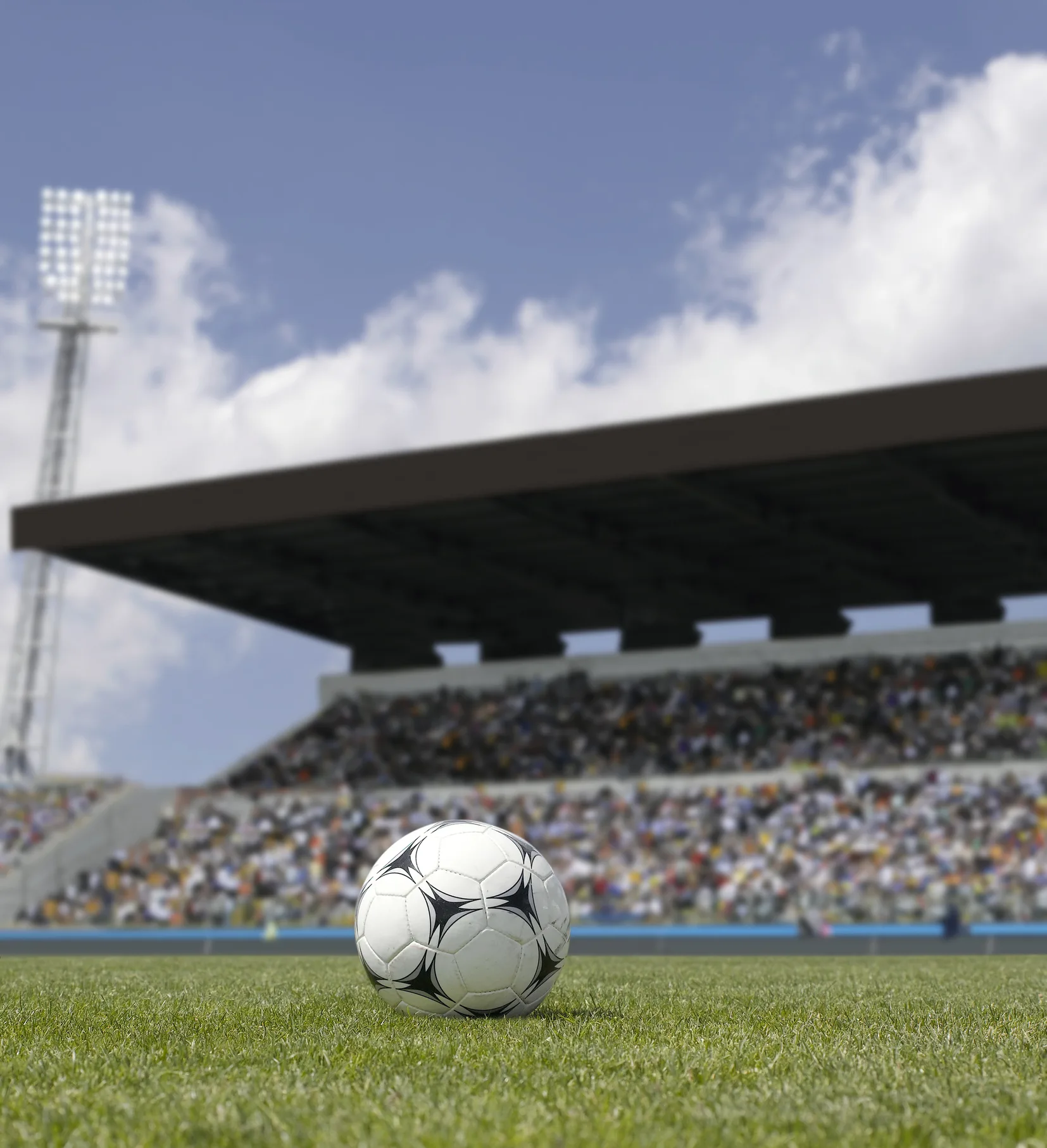 Keira Walsh, Lena Oberdorf and the battle that could determine the Euro 2022 final