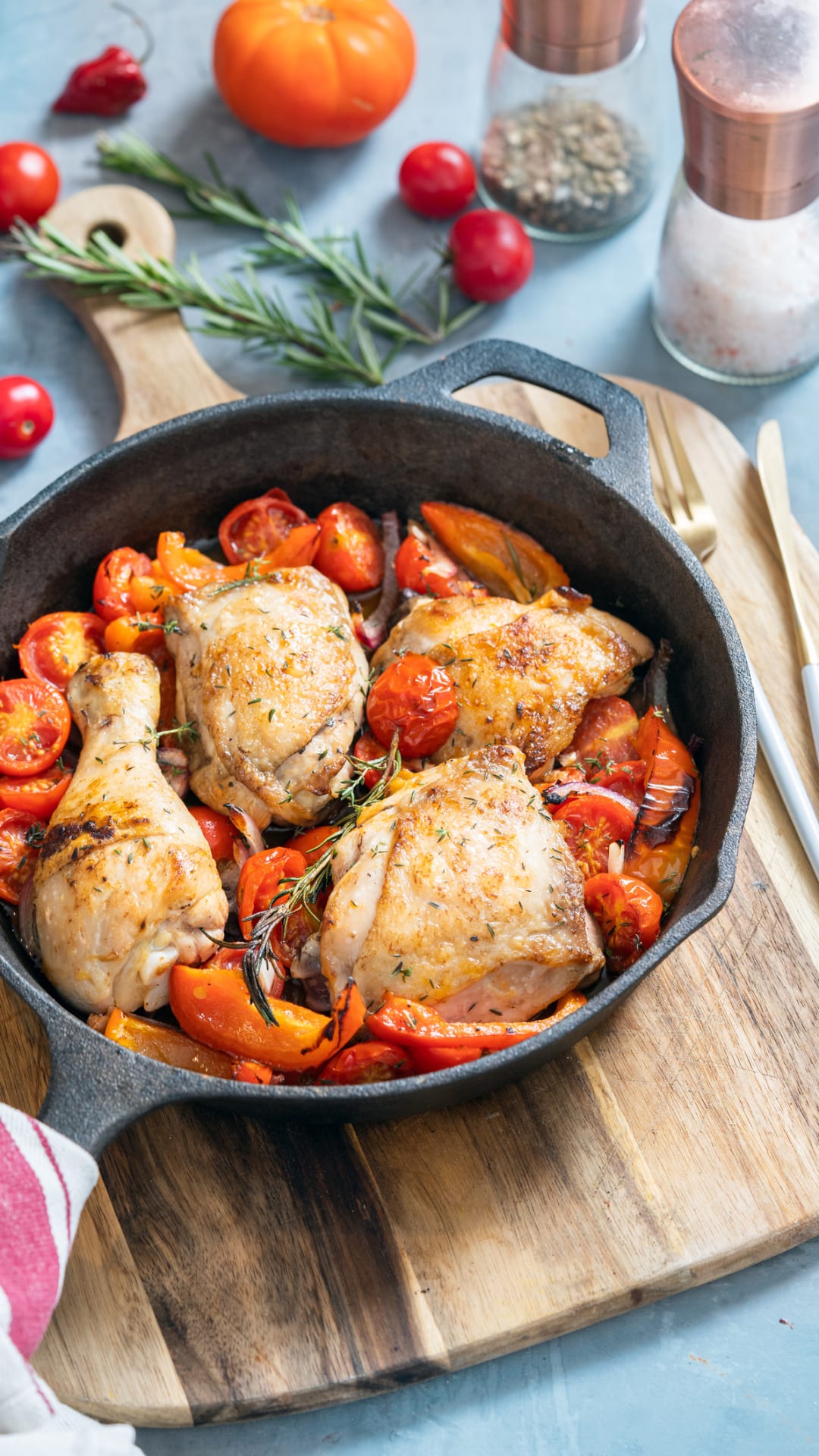 Al horno: pollo con verduras en dos simples pasos