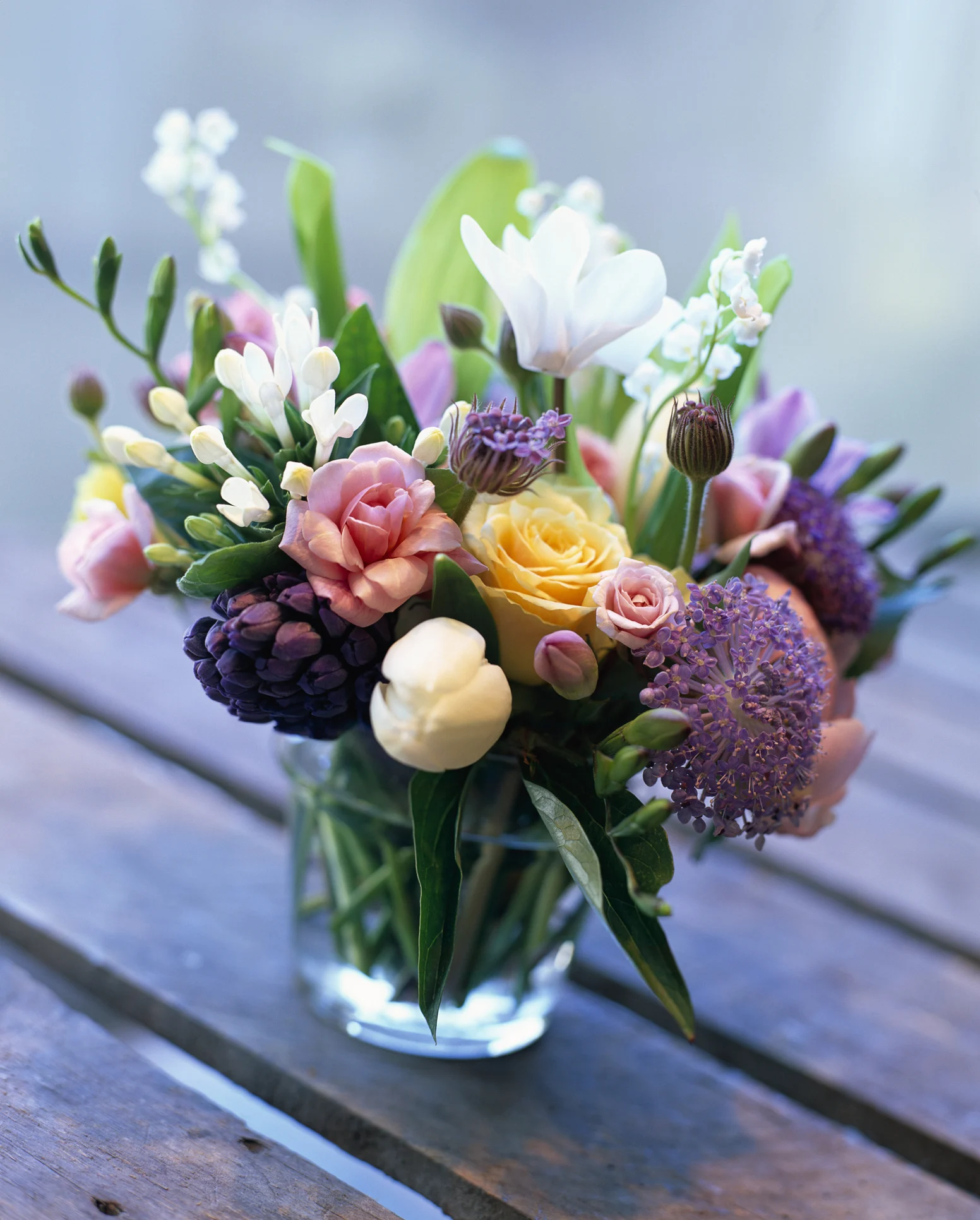 The surprising reason supermarkets sell flowers