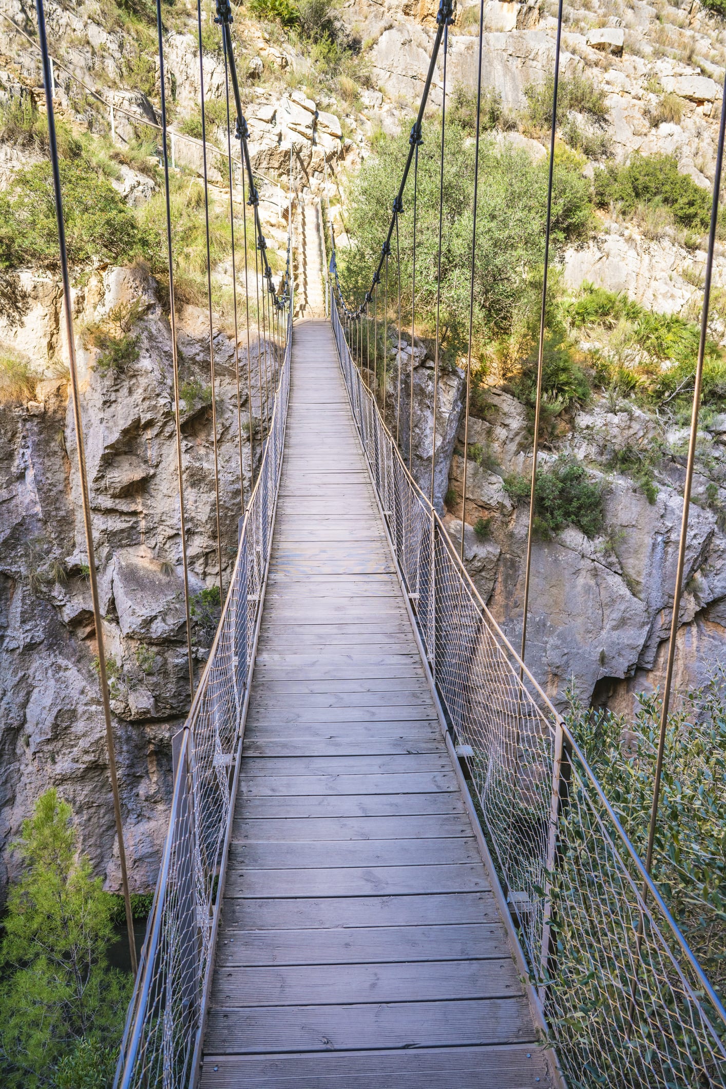 Ocho pasarelas españolas de vértigo para sentir la aventura